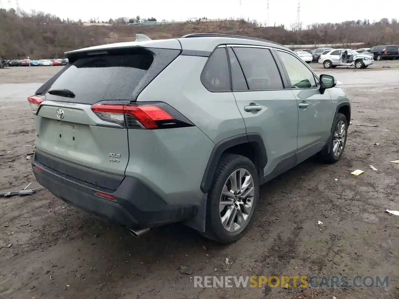 4 Photograph of a damaged car JTMA1RFV4LJ035194 TOYOTA RAV4 2020