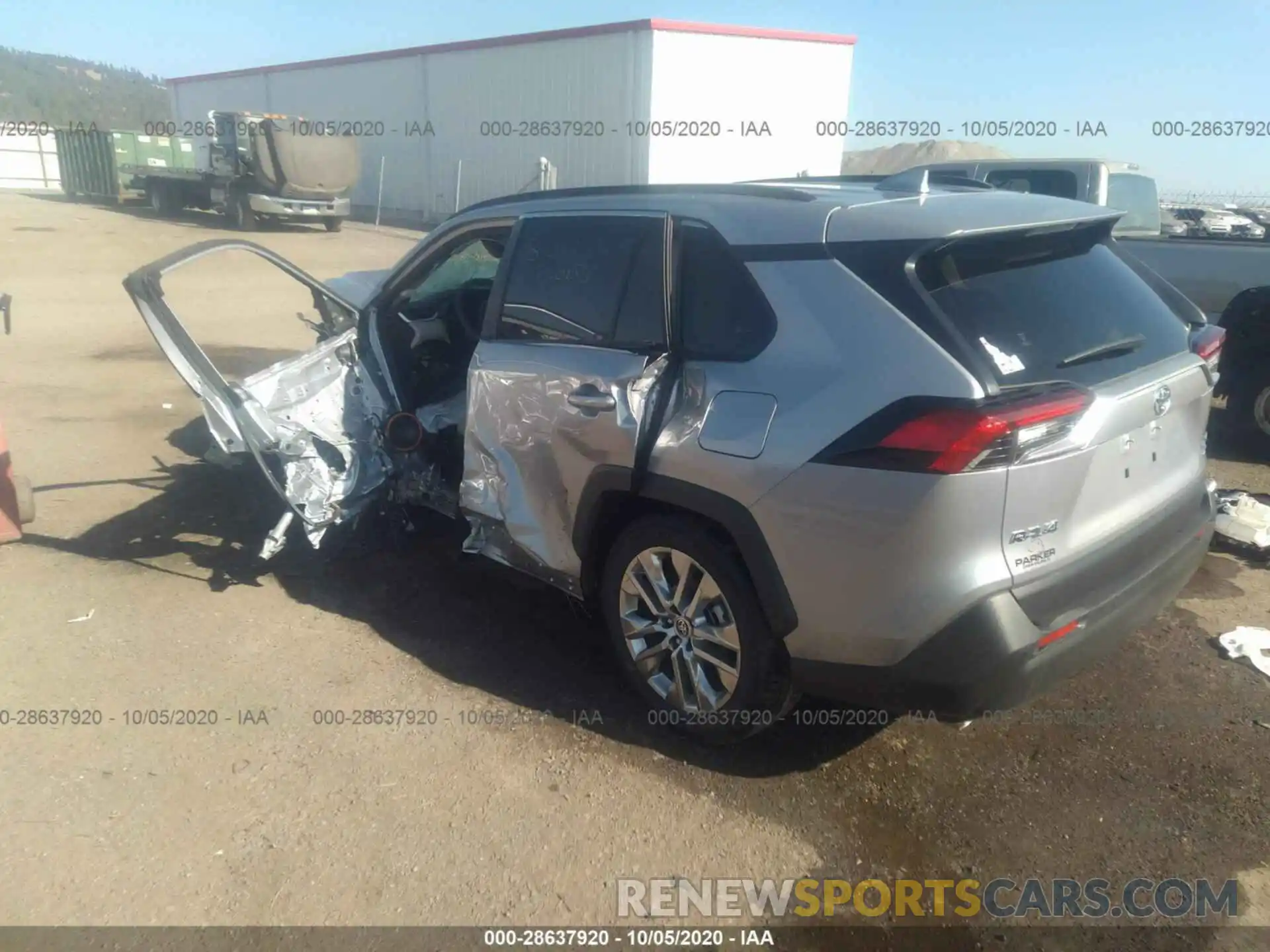 3 Photograph of a damaged car JTMA1RFV5LD529501 TOYOTA RAV4 2020