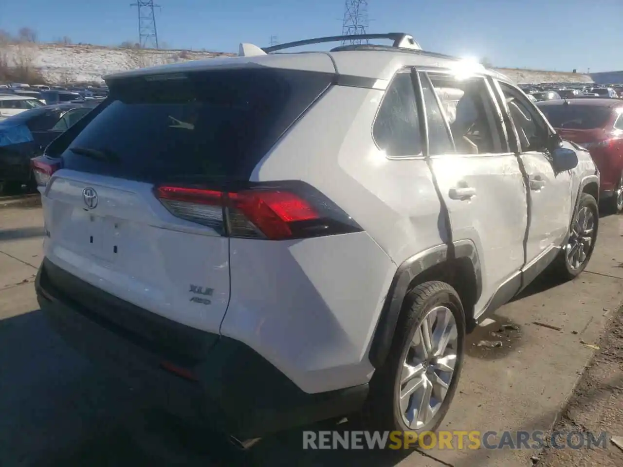 4 Photograph of a damaged car JTMA1RFV5LD530941 TOYOTA RAV4 2020