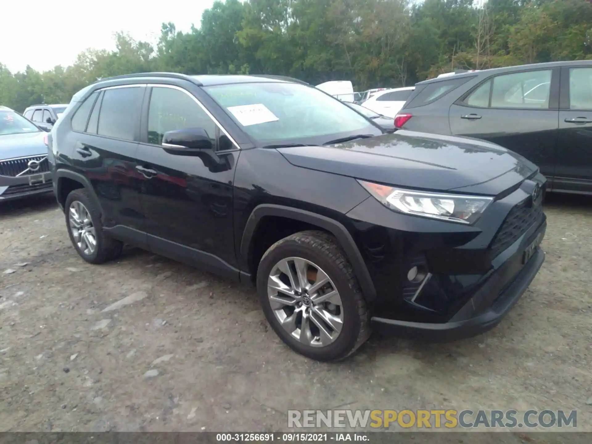 1 Photograph of a damaged car JTMA1RFV7LD052067 TOYOTA RAV4 2020