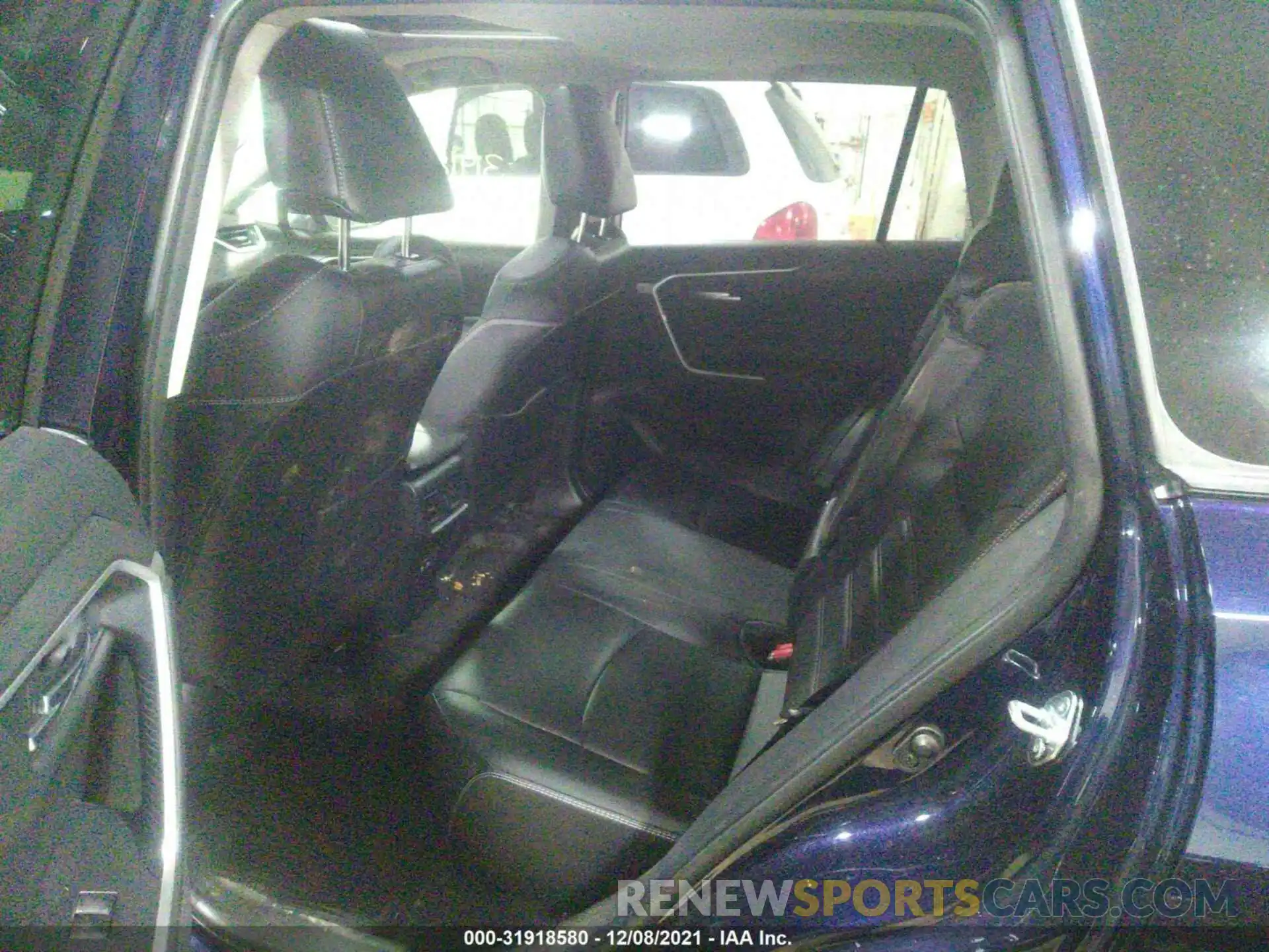 8 Photograph of a damaged car JTMA1RFV7LD061254 TOYOTA RAV4 2020