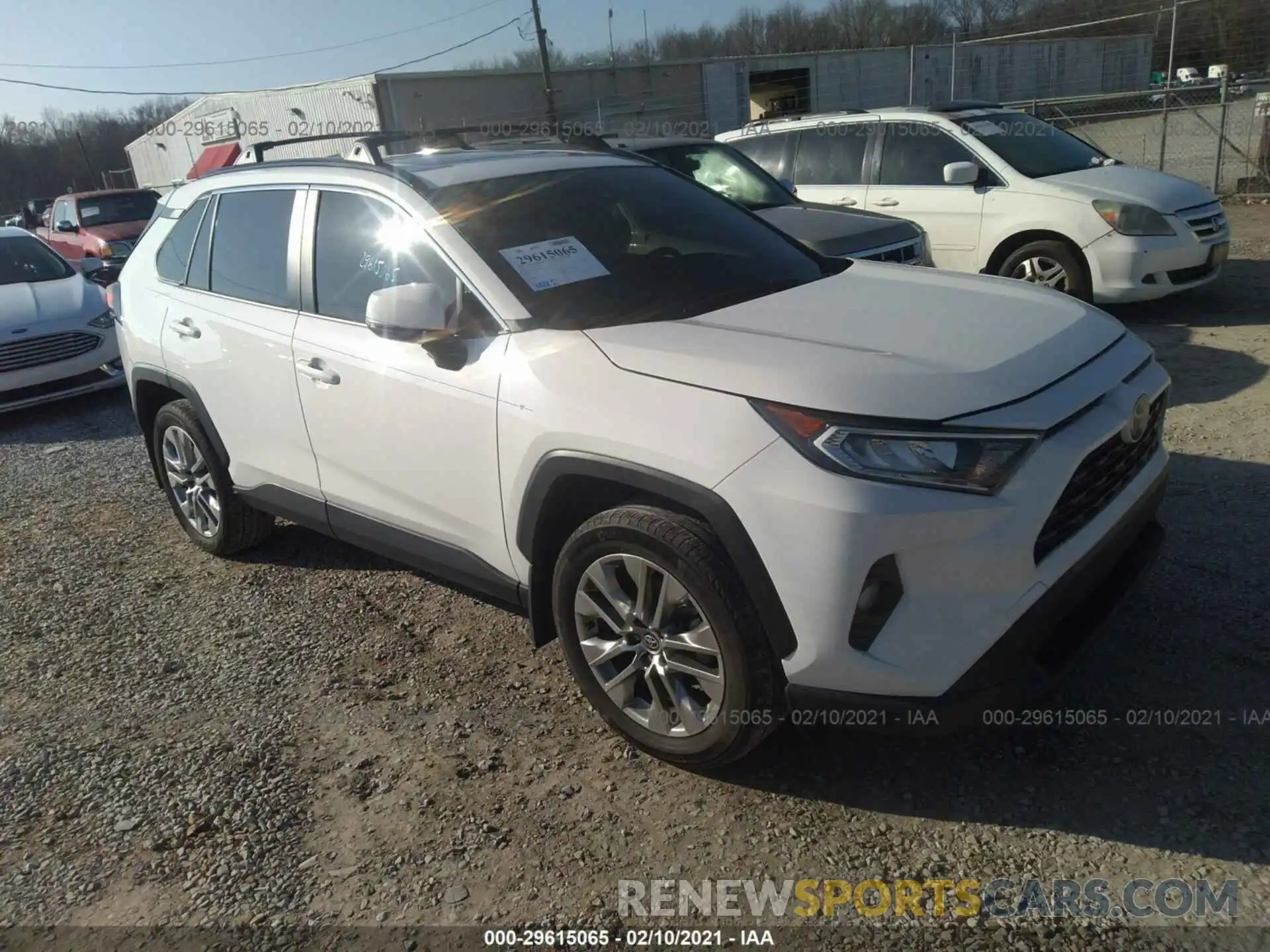 1 Photograph of a damaged car JTMA1RFV8LD057312 TOYOTA RAV4 2020