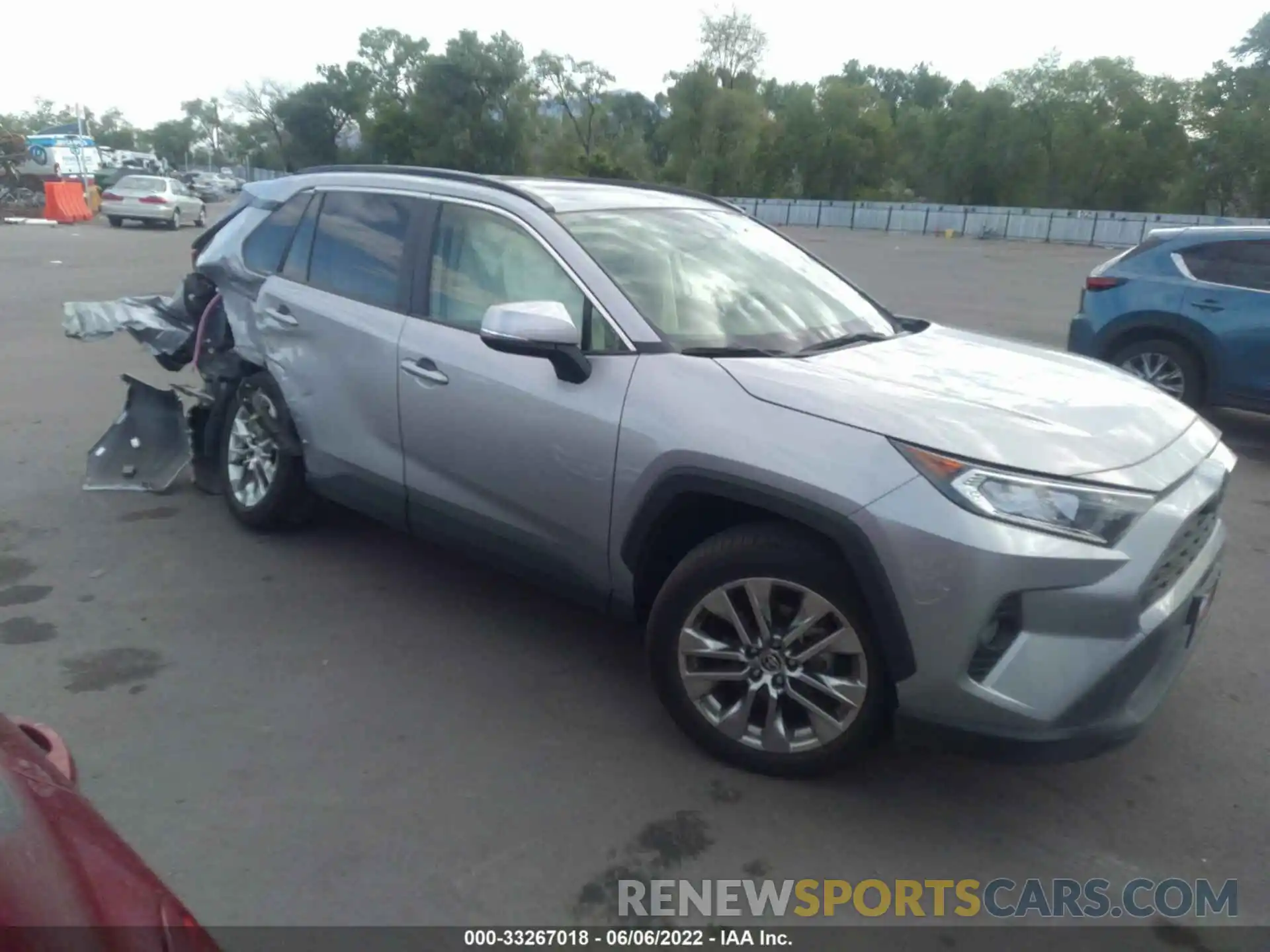 1 Photograph of a damaged car JTMA1RFV9LD058534 TOYOTA RAV4 2020