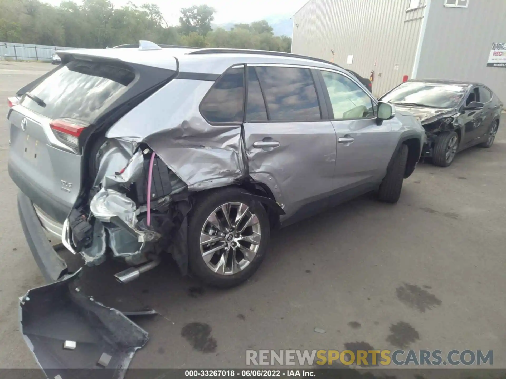 4 Photograph of a damaged car JTMA1RFV9LD058534 TOYOTA RAV4 2020