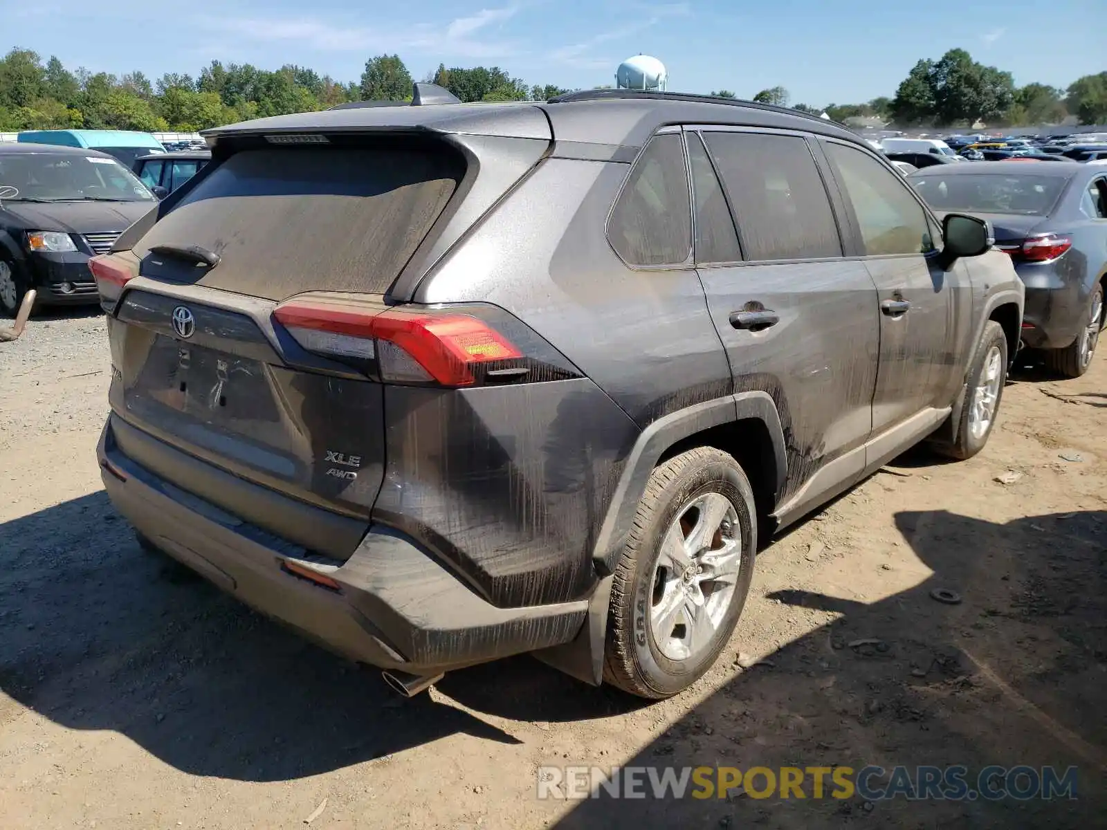 4 Photograph of a damaged car JTMA1RFV9LJ035403 TOYOTA RAV4 2020