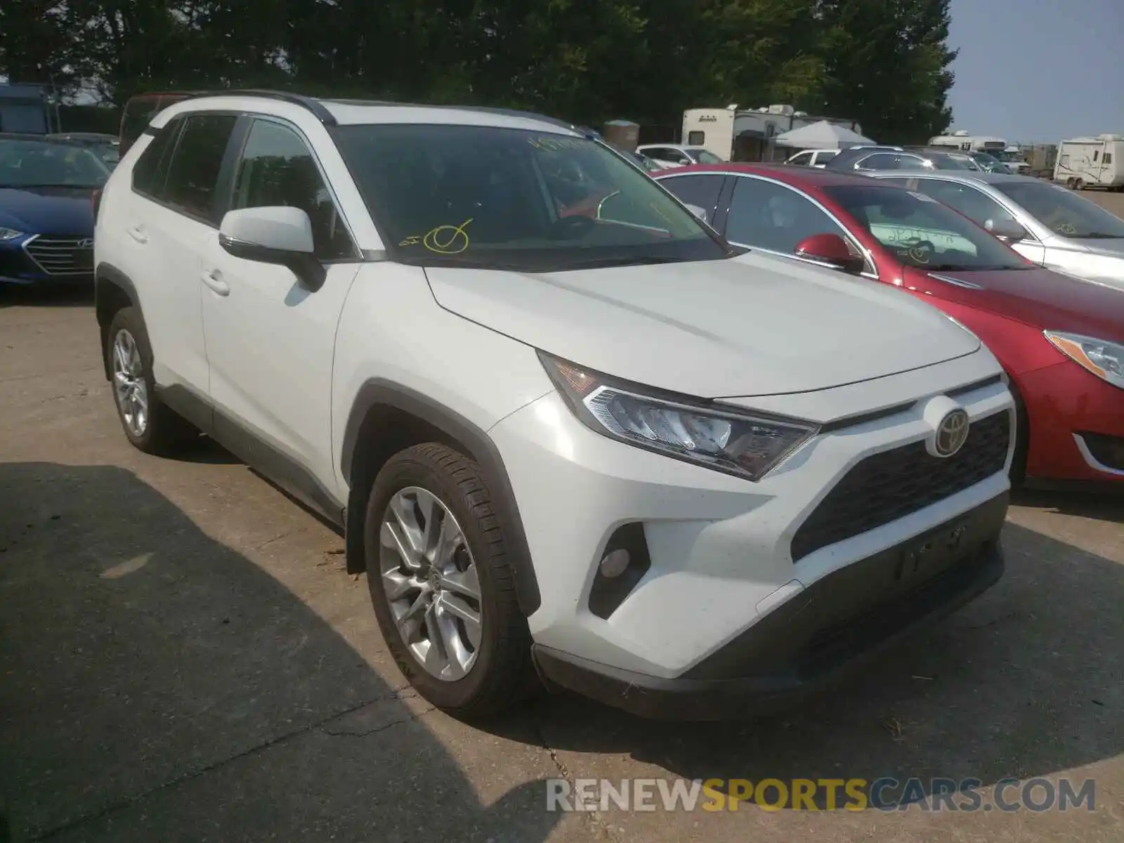 1 Photograph of a damaged car JTMA1RFVXLD053553 TOYOTA RAV4 2020