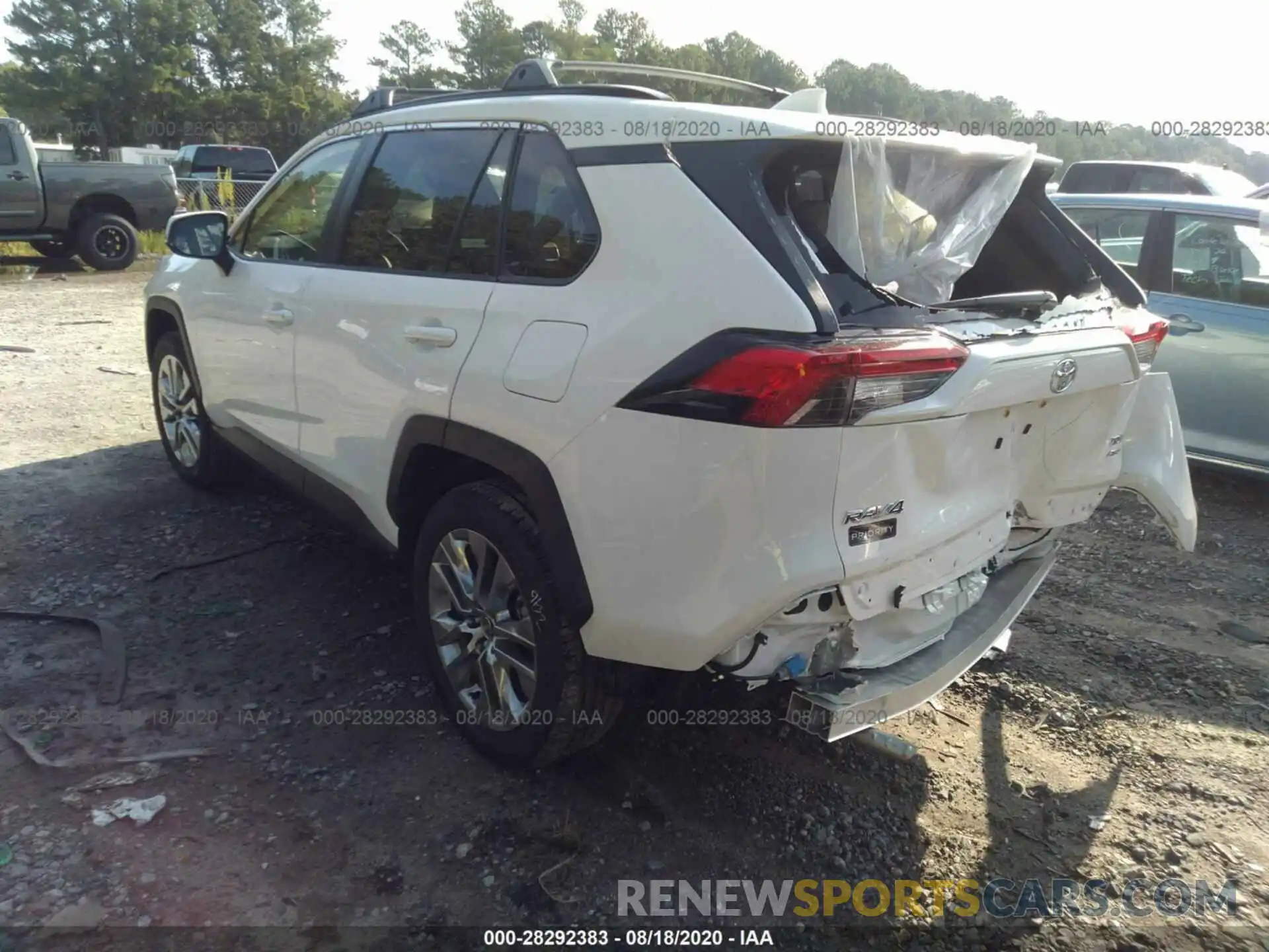 3 Photograph of a damaged car JTMA1RFVXLD064908 TOYOTA RAV4 2020