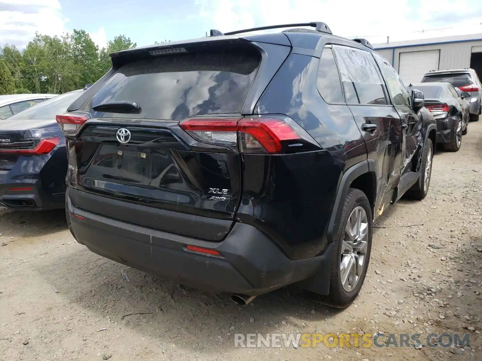 4 Photograph of a damaged car JTMA1RFVXLD066741 TOYOTA RAV4 2020