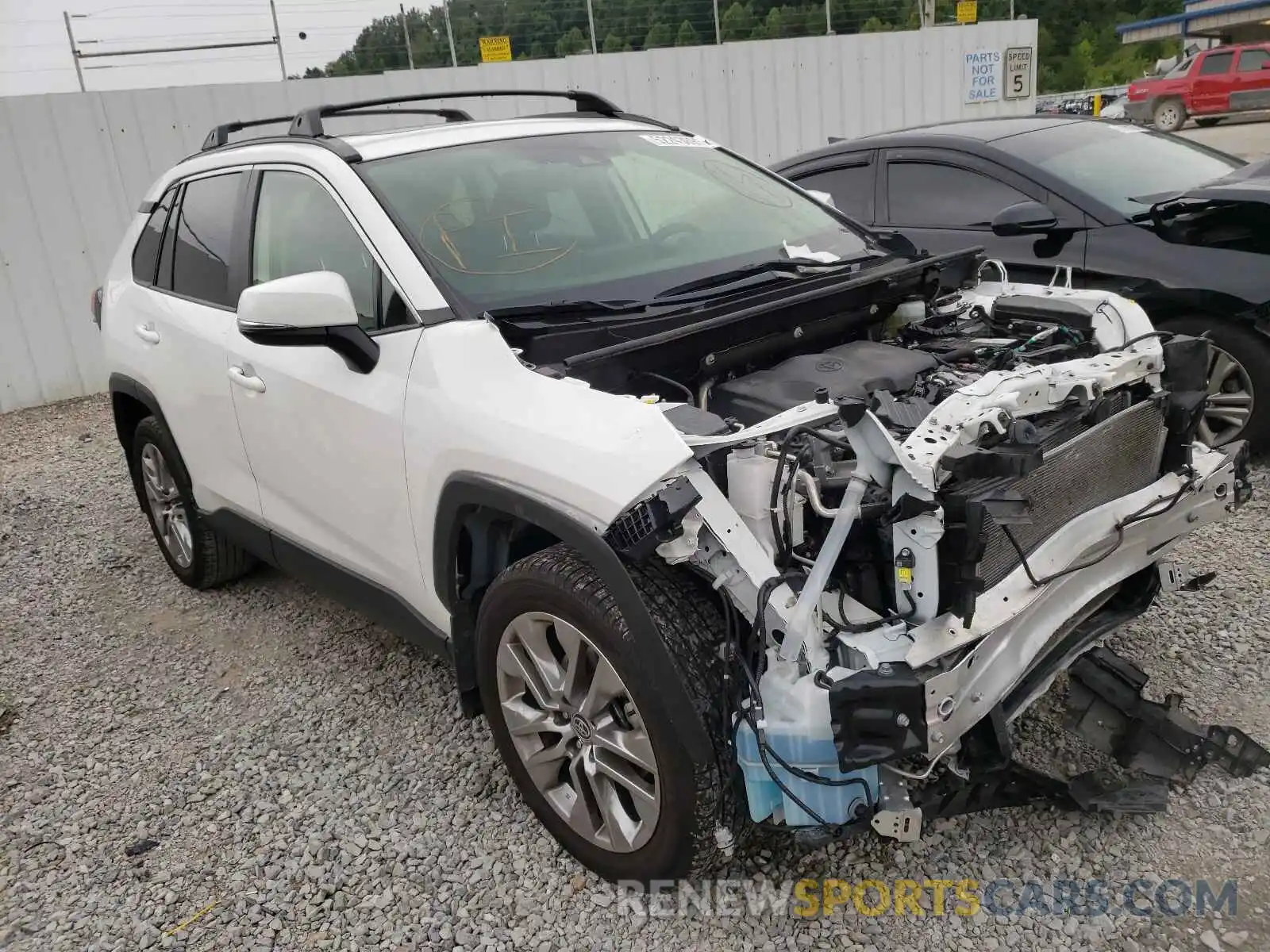 1 Photograph of a damaged car JTMA1RFVXLD526576 TOYOTA RAV4 2020