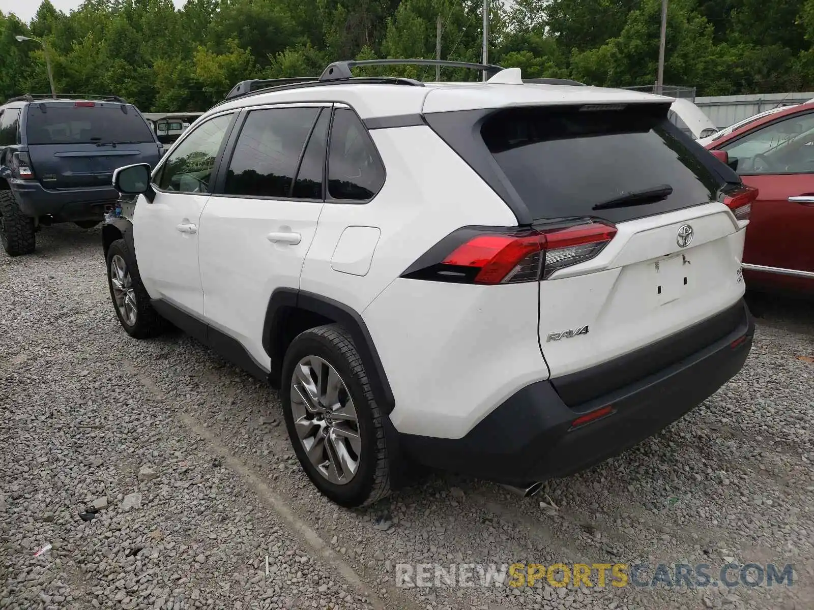 3 Photograph of a damaged car JTMA1RFVXLD526576 TOYOTA RAV4 2020