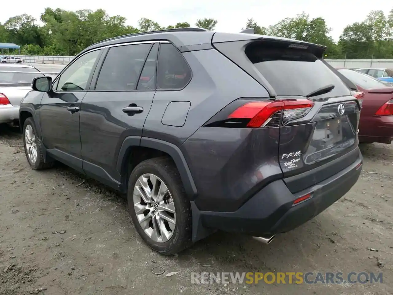 3 Photograph of a damaged car JTMC1RFV0LD044417 TOYOTA RAV4 2020