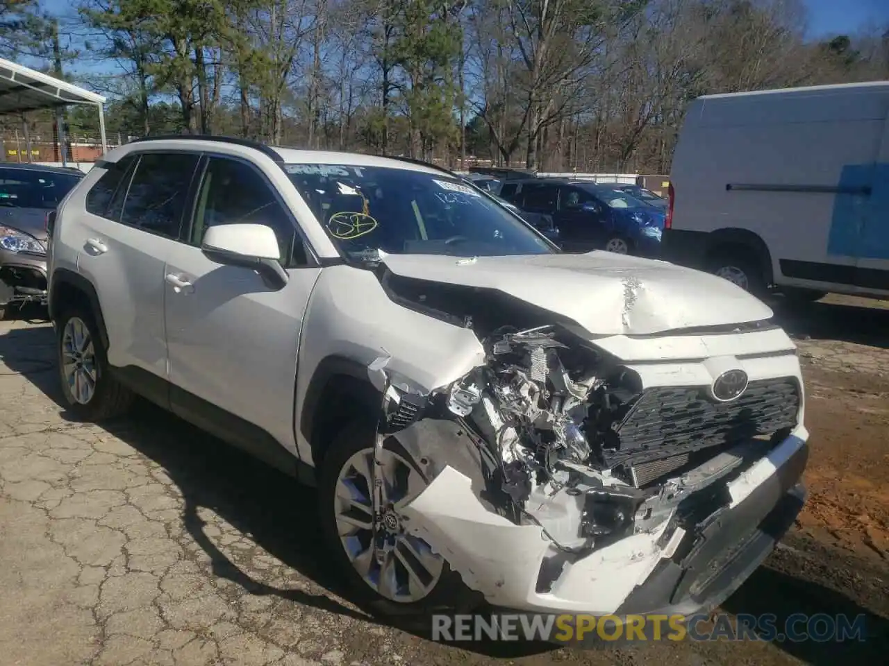 1 Photograph of a damaged car JTMC1RFV0LD046376 TOYOTA RAV4 2020