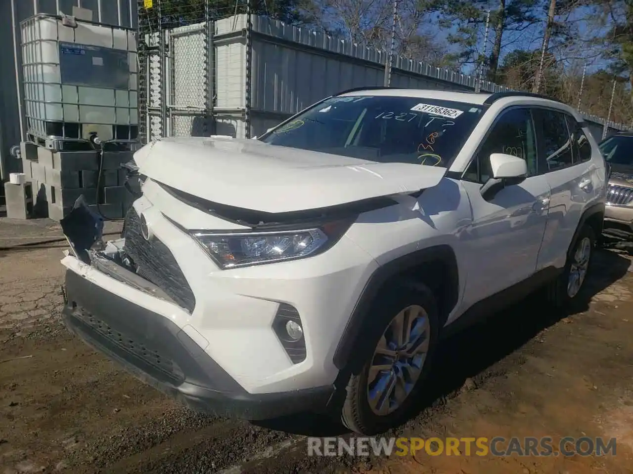 2 Photograph of a damaged car JTMC1RFV0LD046376 TOYOTA RAV4 2020