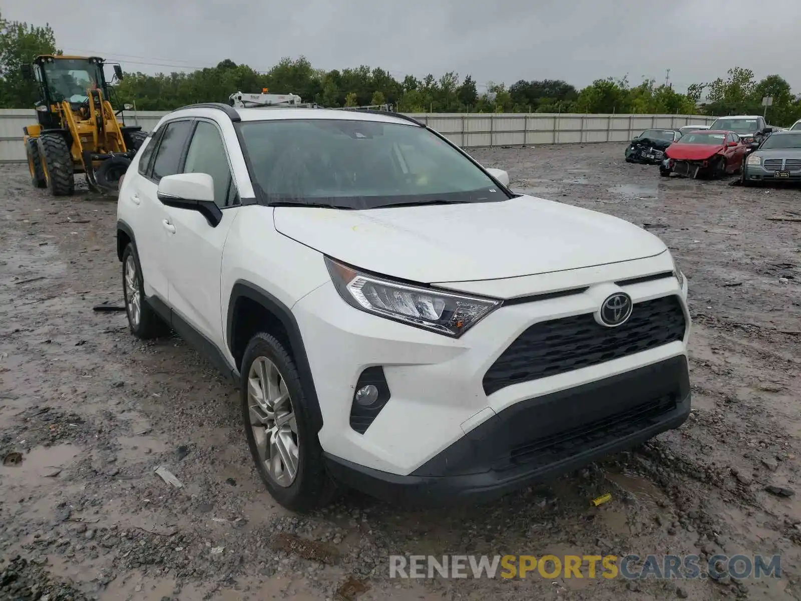 1 Photograph of a damaged car JTMC1RFV1LD042529 TOYOTA RAV4 2020