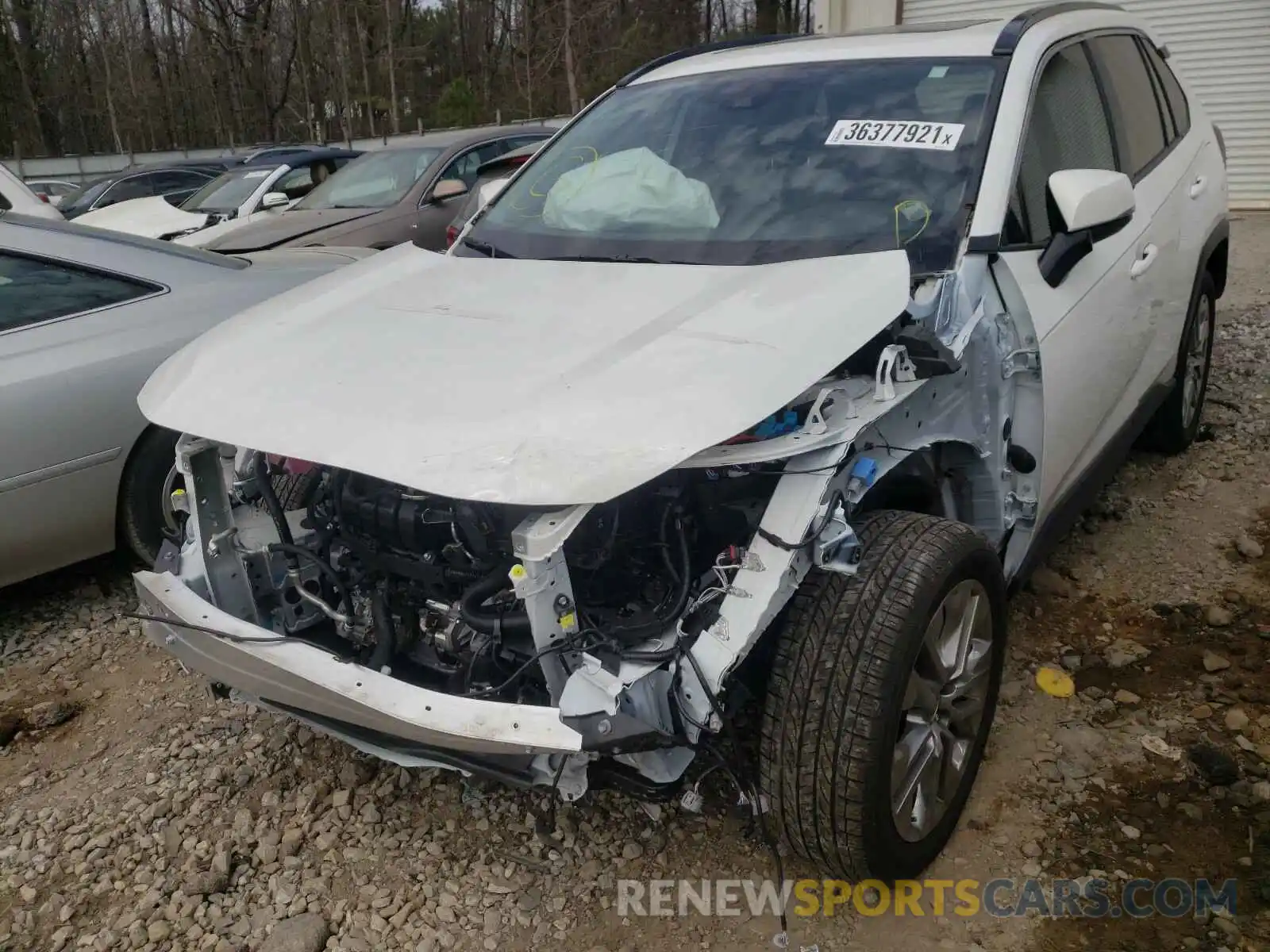 2 Photograph of a damaged car JTMC1RFV1LD055037 TOYOTA RAV4 2020