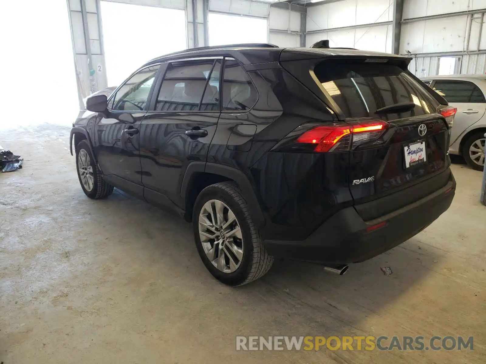 3 Photograph of a damaged car JTMC1RFV1LD056625 TOYOTA RAV4 2020