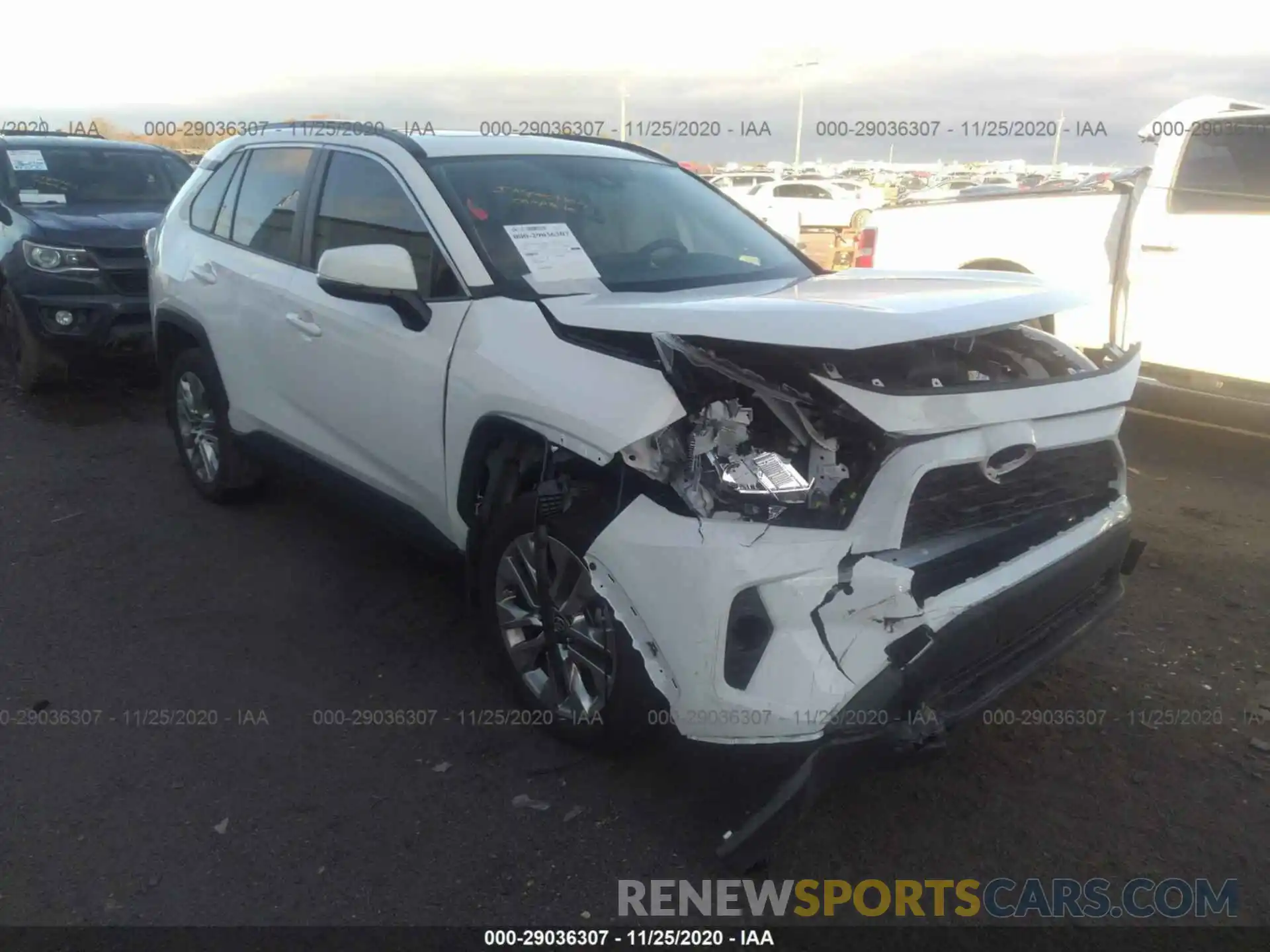 1 Photograph of a damaged car JTMC1RFV2LD055869 TOYOTA RAV4 2020