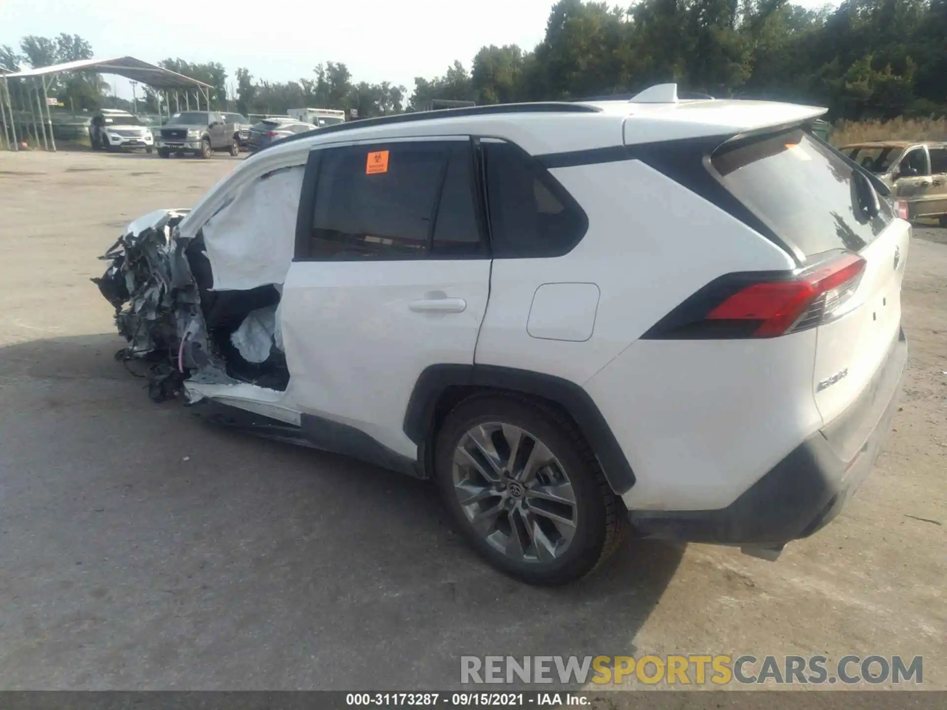 3 Photograph of a damaged car JTMC1RFV2LD519047 TOYOTA RAV4 2020