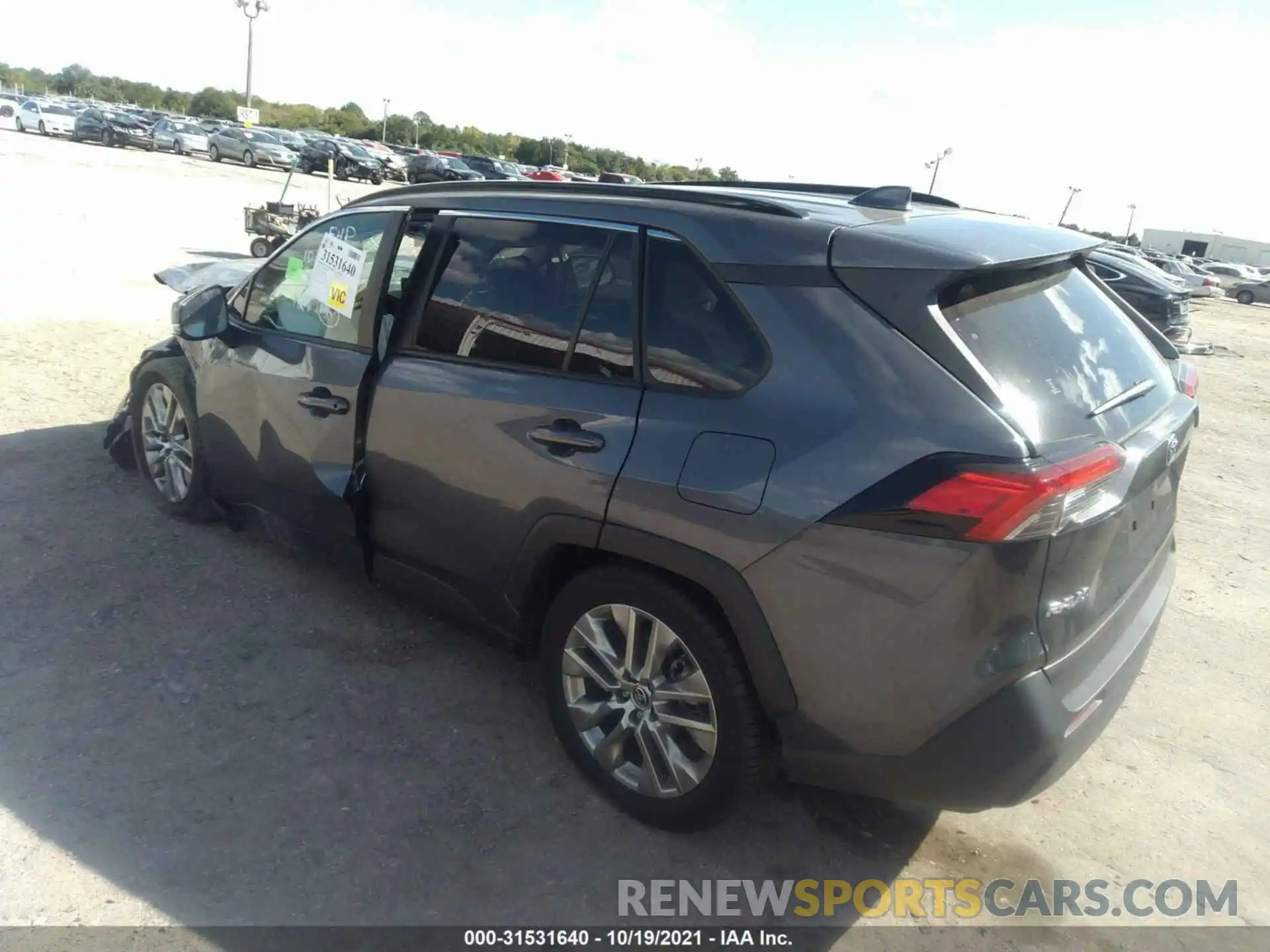 3 Photograph of a damaged car JTMC1RFV3LD059042 TOYOTA RAV4 2020