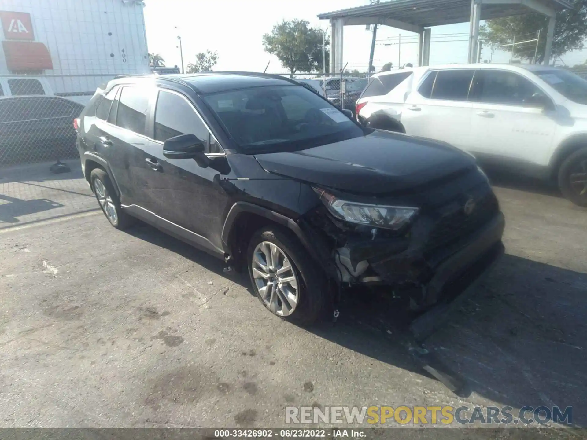 1 Photograph of a damaged car JTMC1RFV4LD045117 TOYOTA RAV4 2020