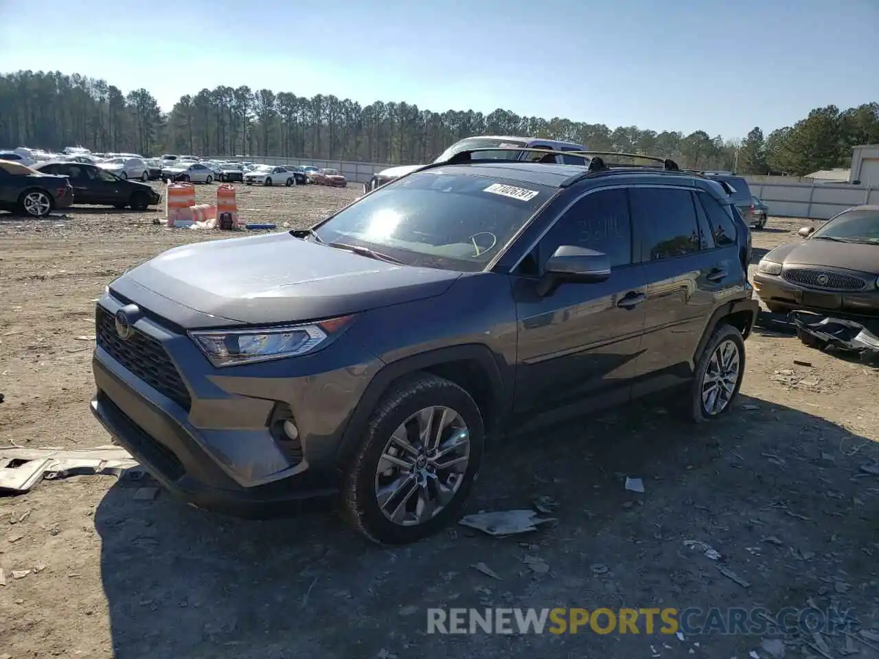 2 Photograph of a damaged car JTMC1RFV6LD050917 TOYOTA RAV4 2020