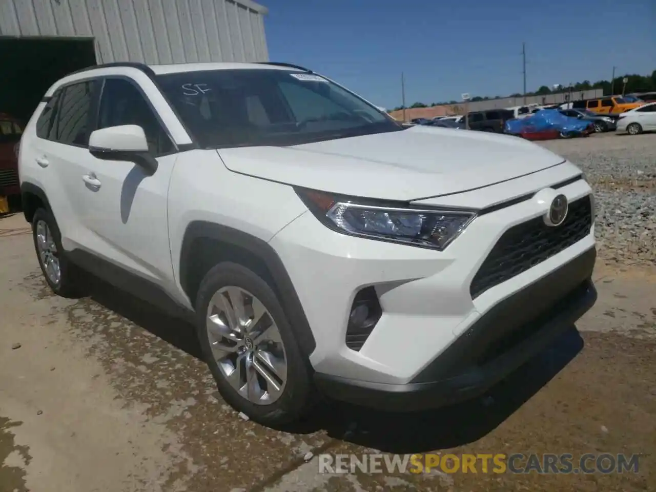 1 Photograph of a damaged car JTMC1RFV6LD057060 TOYOTA RAV4 2020