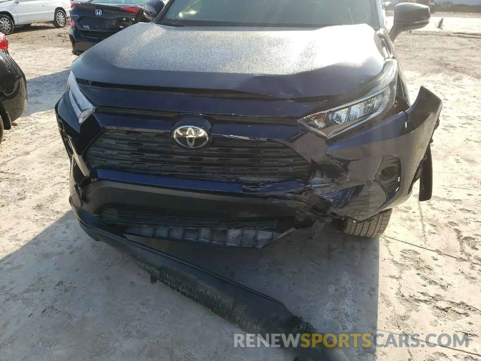 9 Photograph of a damaged car JTMC1RFV6LD519083 TOYOTA RAV4 2020