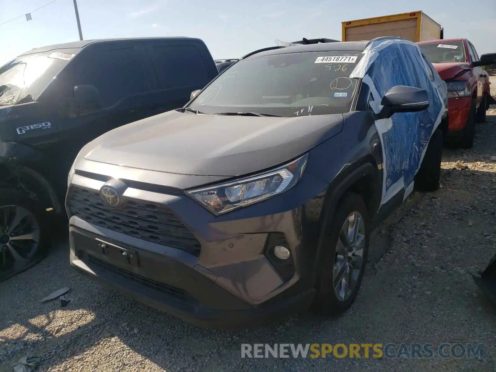 2 Photograph of a damaged car JTMC1RFV6LJ017935 TOYOTA RAV4 2020