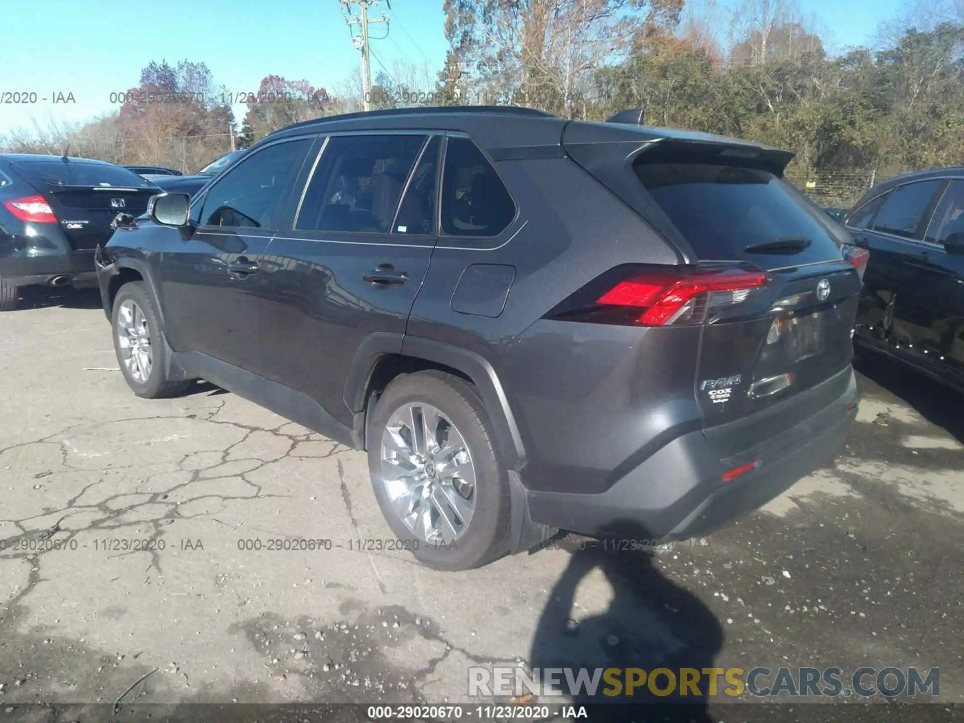 3 Photograph of a damaged car JTMC1RFV7LD054572 TOYOTA RAV4 2020