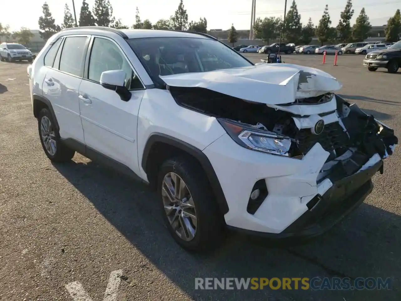 1 Photograph of a damaged car JTMC1RFV7LD054829 TOYOTA RAV4 2020