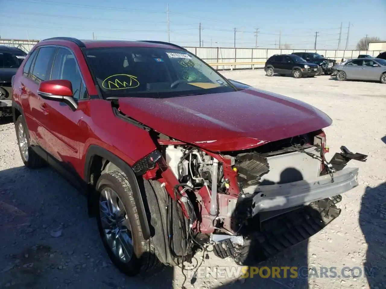 1 Photograph of a damaged car JTMC1RFV7LJ021282 TOYOTA RAV4 2020