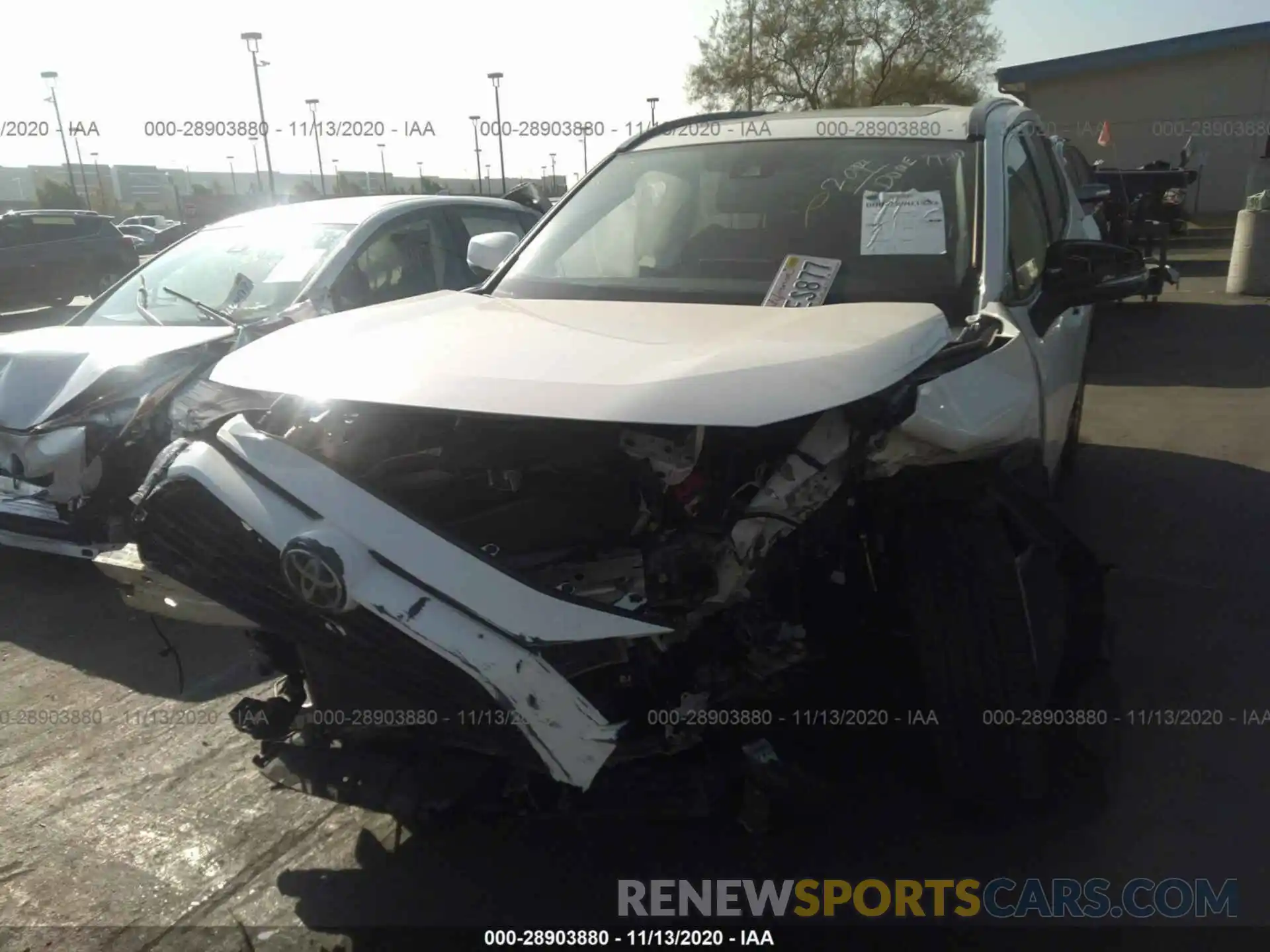 6 Photograph of a damaged car JTMC1RFV8LD042821 TOYOTA RAV4 2020