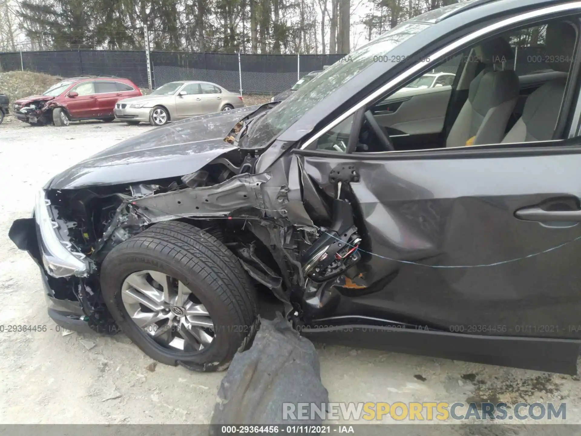 6 Photograph of a damaged car JTMC1RFV8LD044164 TOYOTA RAV4 2020