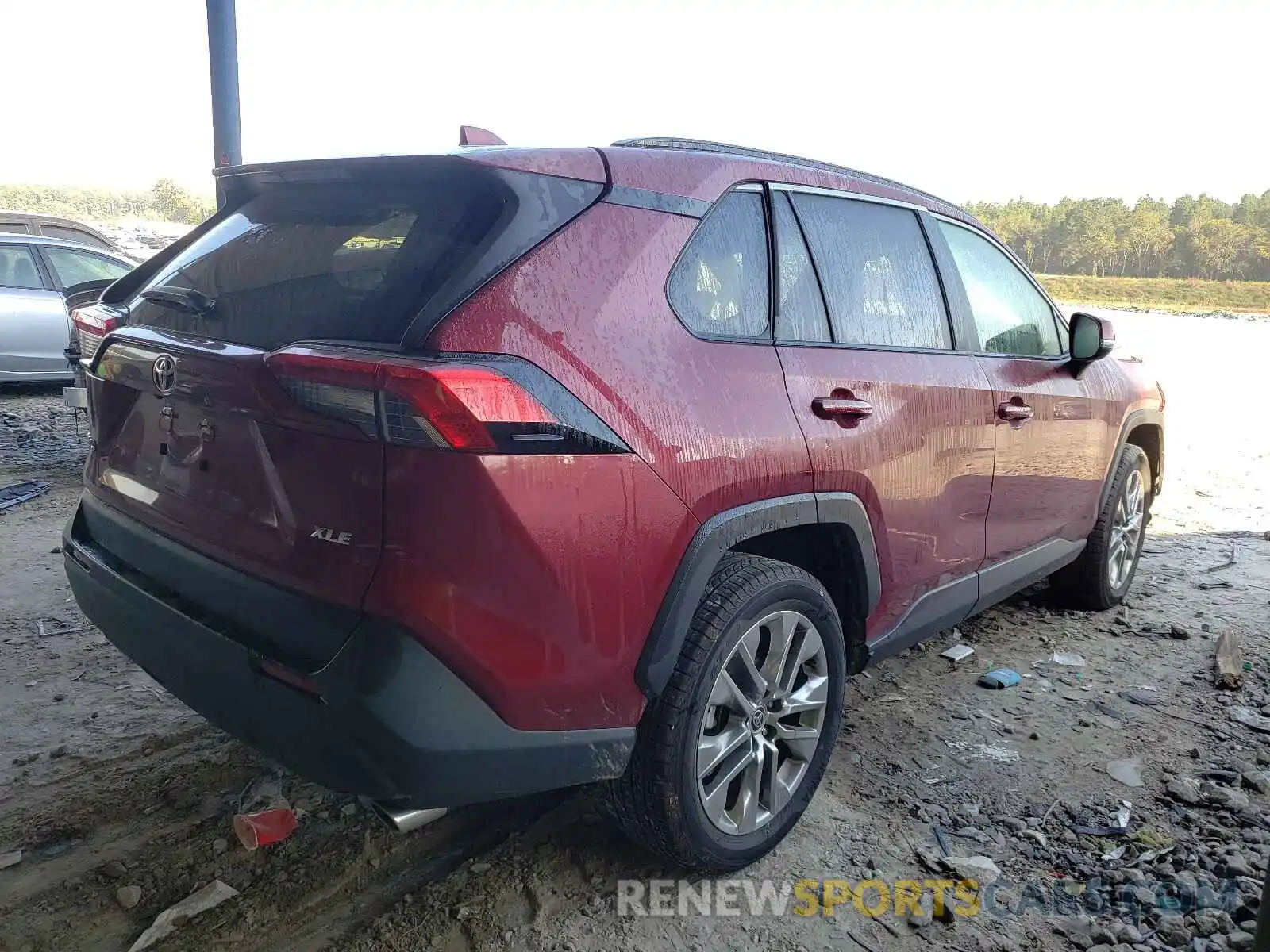 4 Photograph of a damaged car JTMC1RFV8LD057268 TOYOTA RAV4 2020