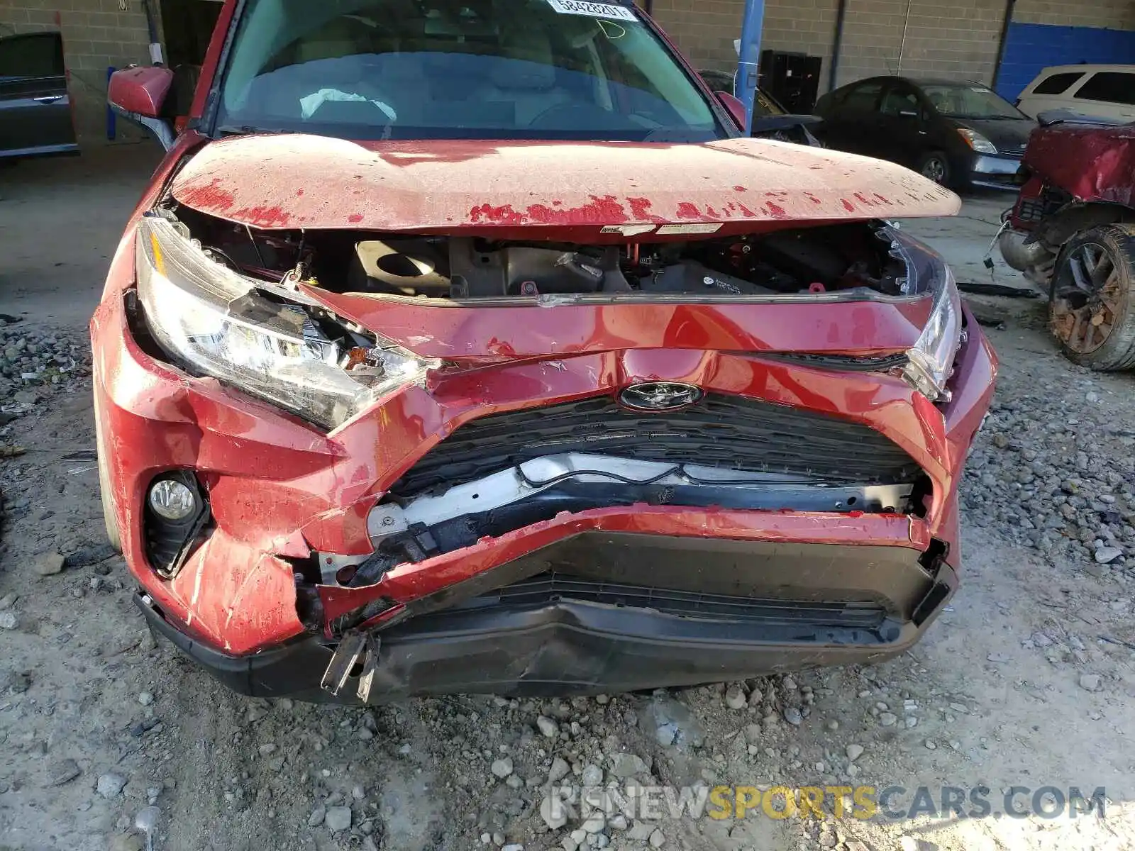 9 Photograph of a damaged car JTMC1RFV8LD057268 TOYOTA RAV4 2020