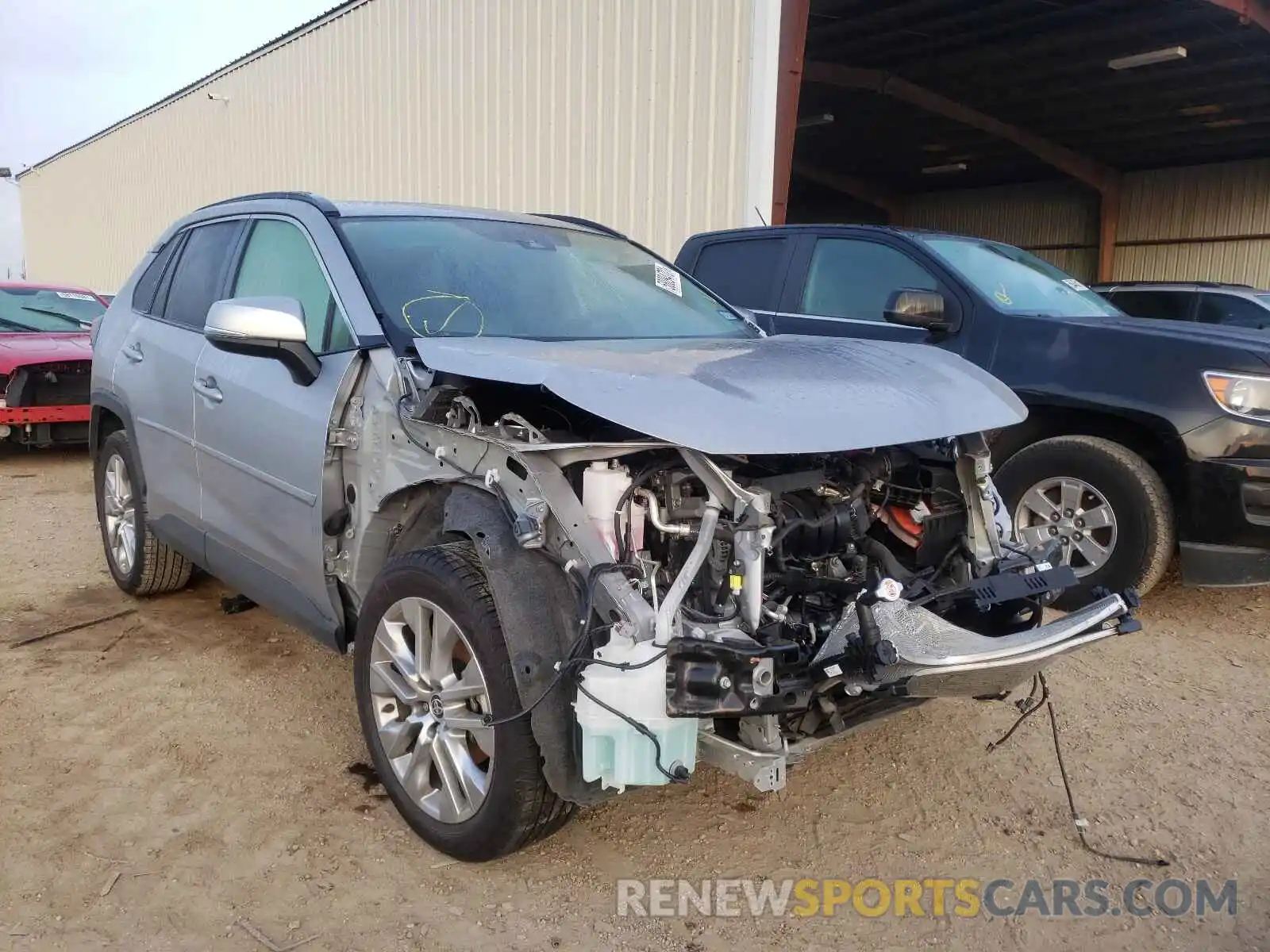 1 Photograph of a damaged car JTMC1RFV9LD521605 TOYOTA RAV4 2020