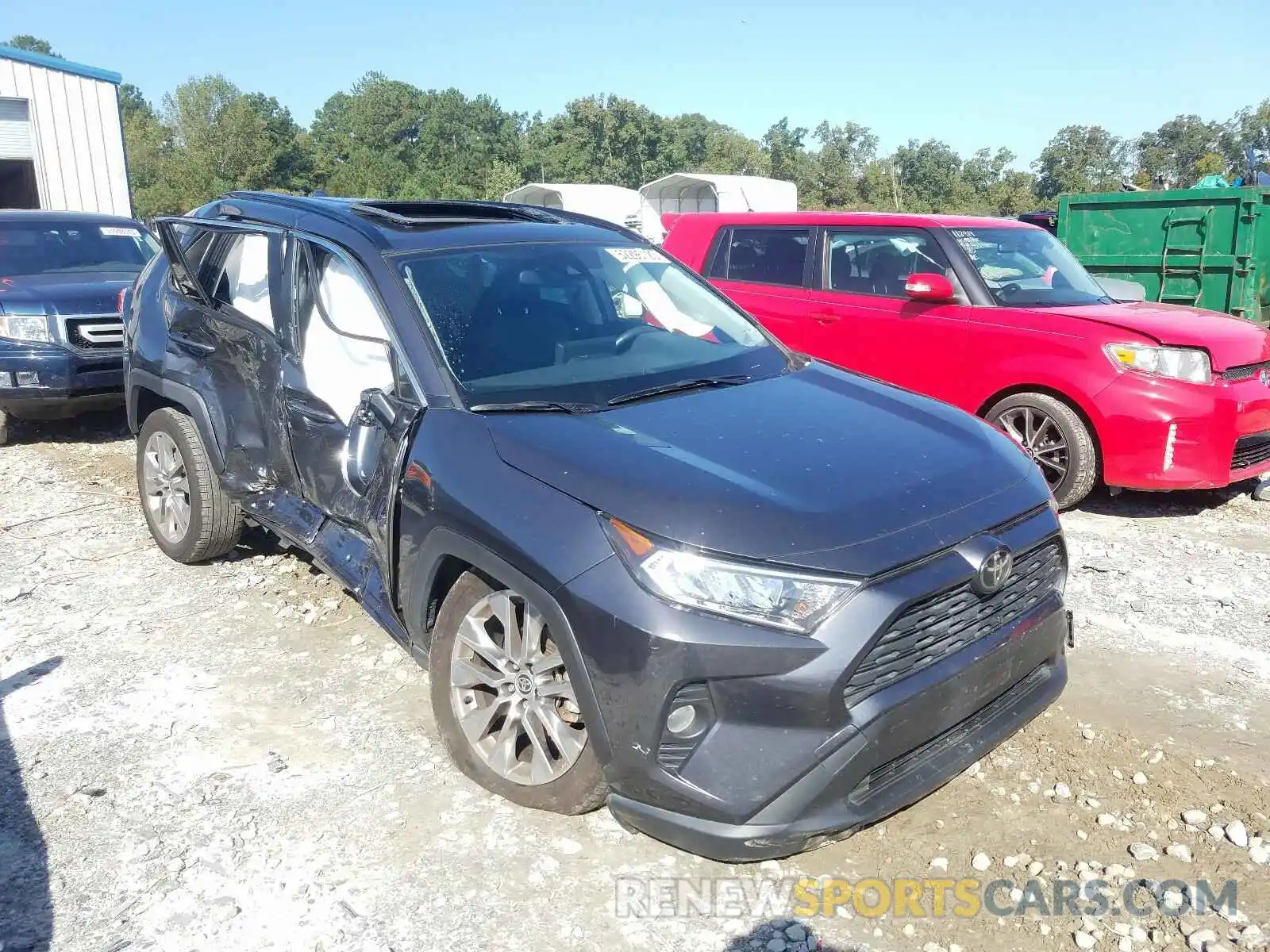 1 Photograph of a damaged car JTMC1RFV9LJ018156 TOYOTA RAV4 2020