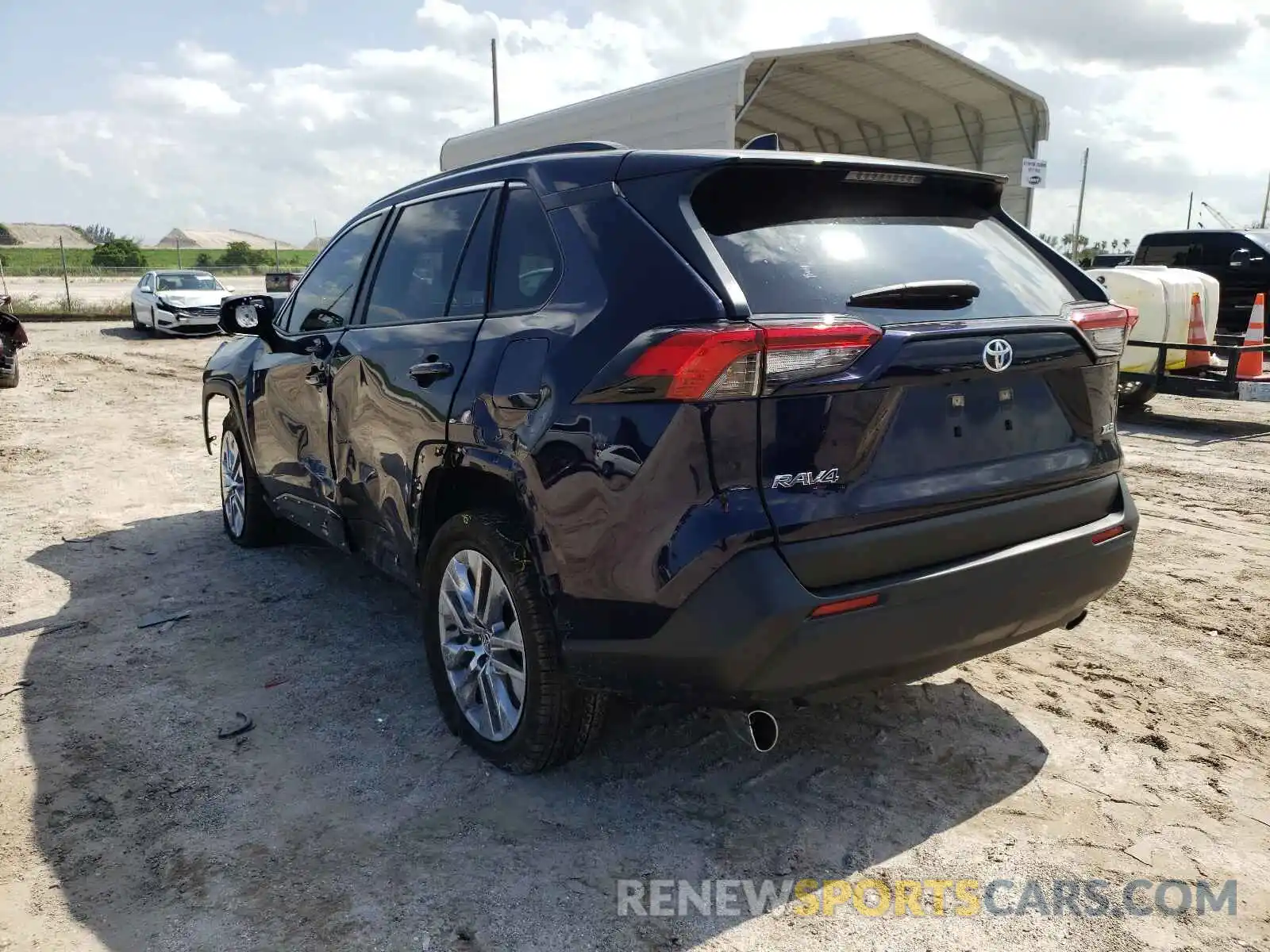 3 Photograph of a damaged car JTMC1RFV9LJ021056 TOYOTA RAV4 2020