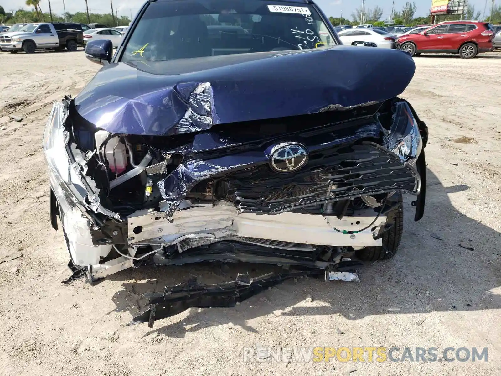 9 Photograph of a damaged car JTMC1RFV9LJ021056 TOYOTA RAV4 2020