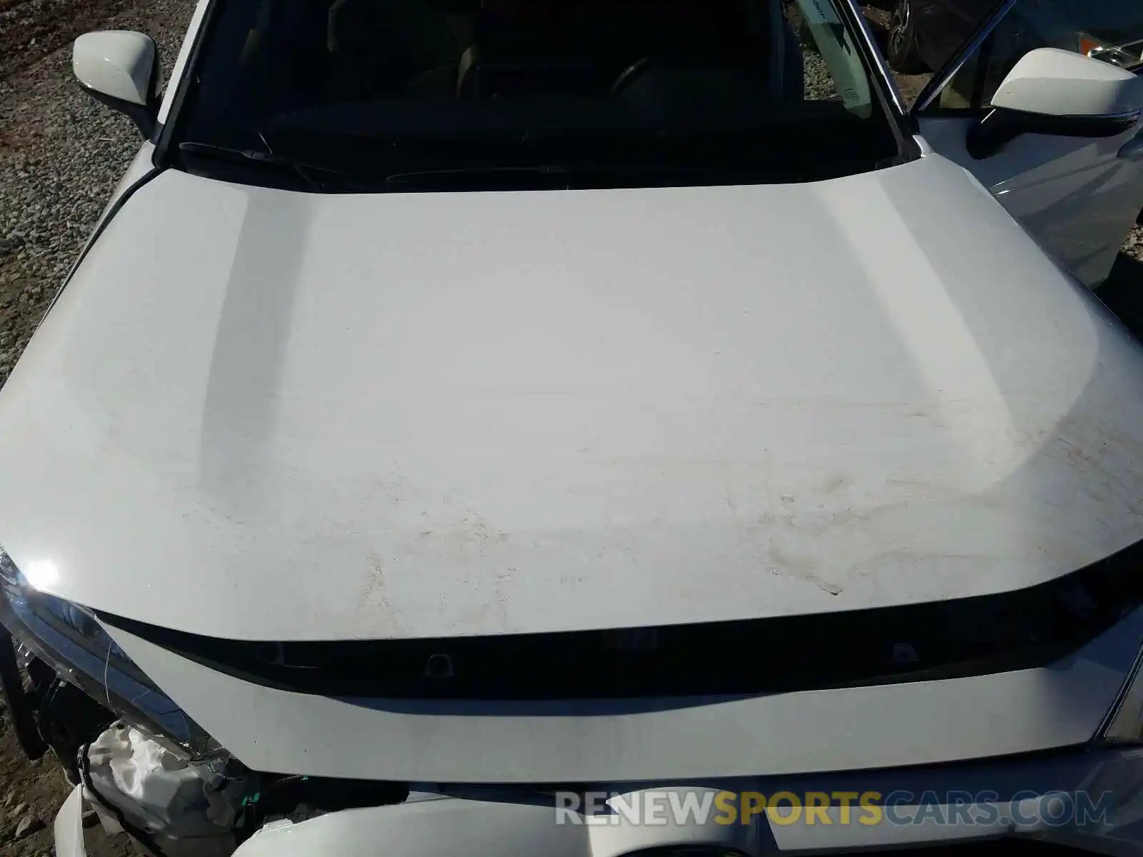 7 Photograph of a damaged car JTMC1RFVXLD056588 TOYOTA RAV4 2020