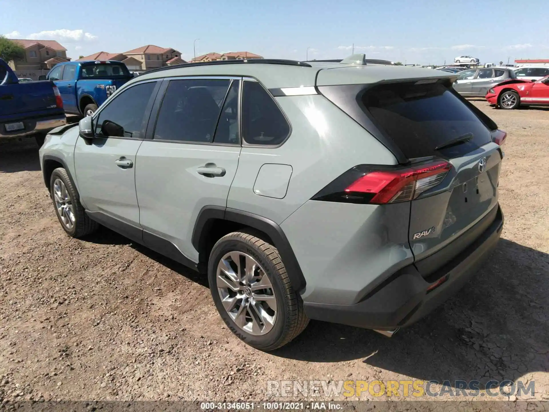 3 Фотография поврежденного автомобиля JTMC1RFVXLD519006 TOYOTA RAV4 2020