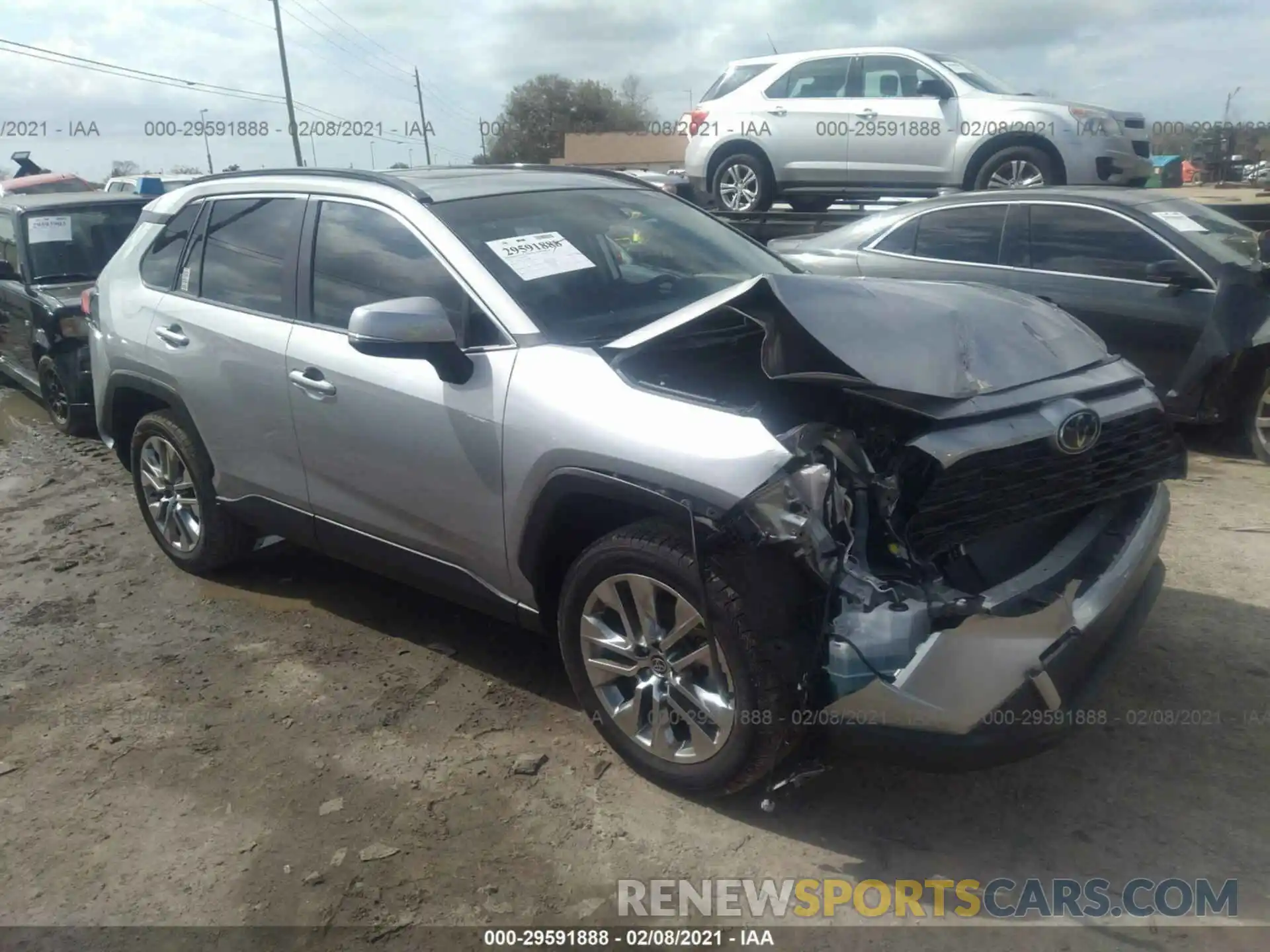 1 Photograph of a damaged car JTMC1RFVXLJ021888 TOYOTA RAV4 2020