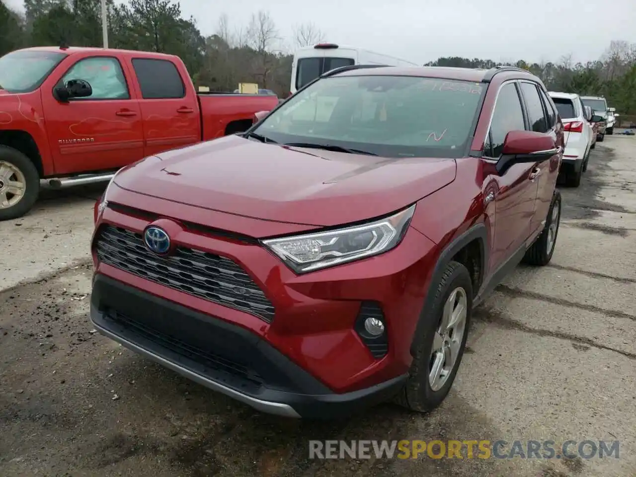 2 Photograph of a damaged car JTMD6RFV1LD005731 TOYOTA RAV4 2020