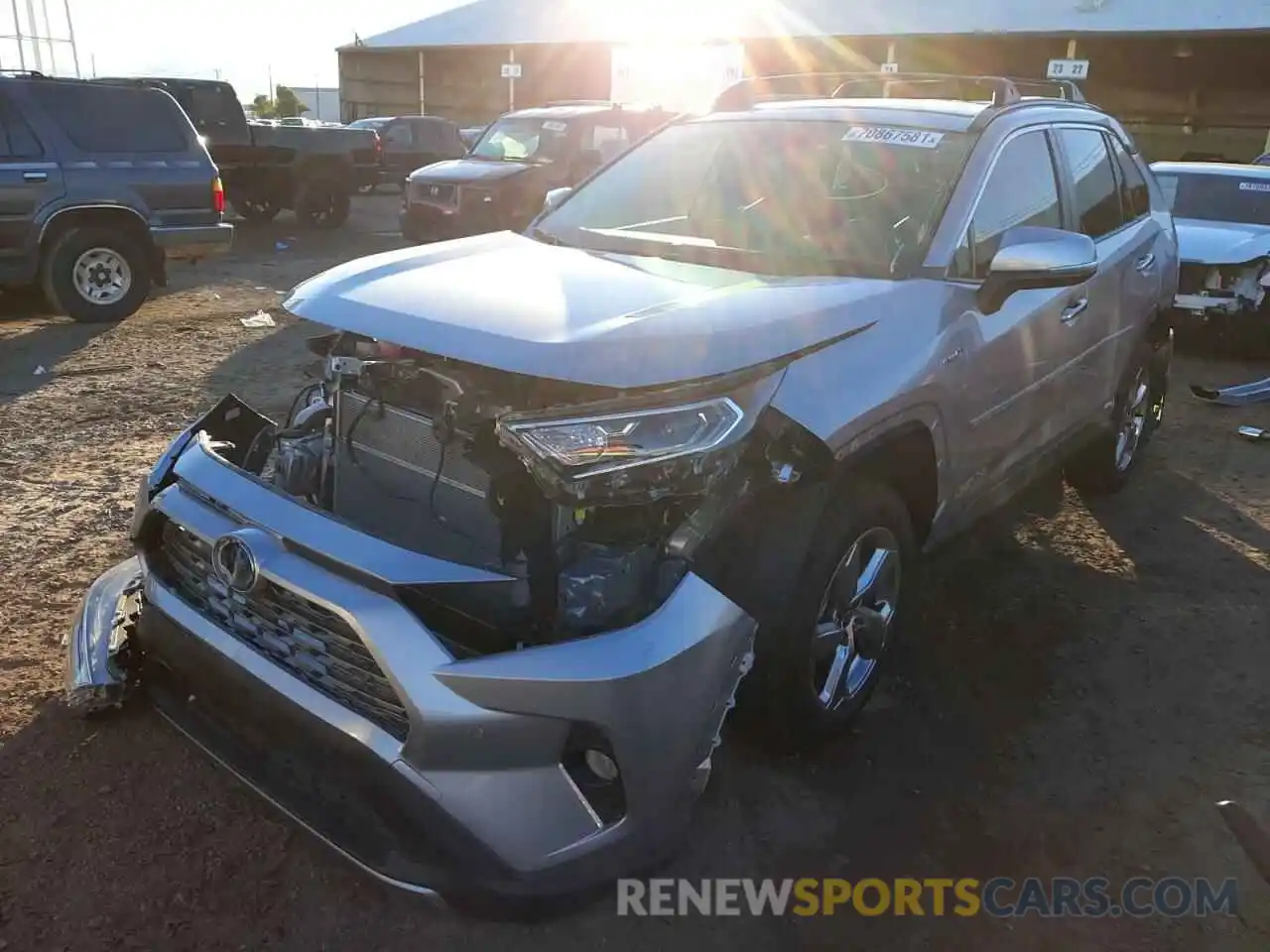 2 Photograph of a damaged car JTMD6RFV2LJ002189 TOYOTA RAV4 2020