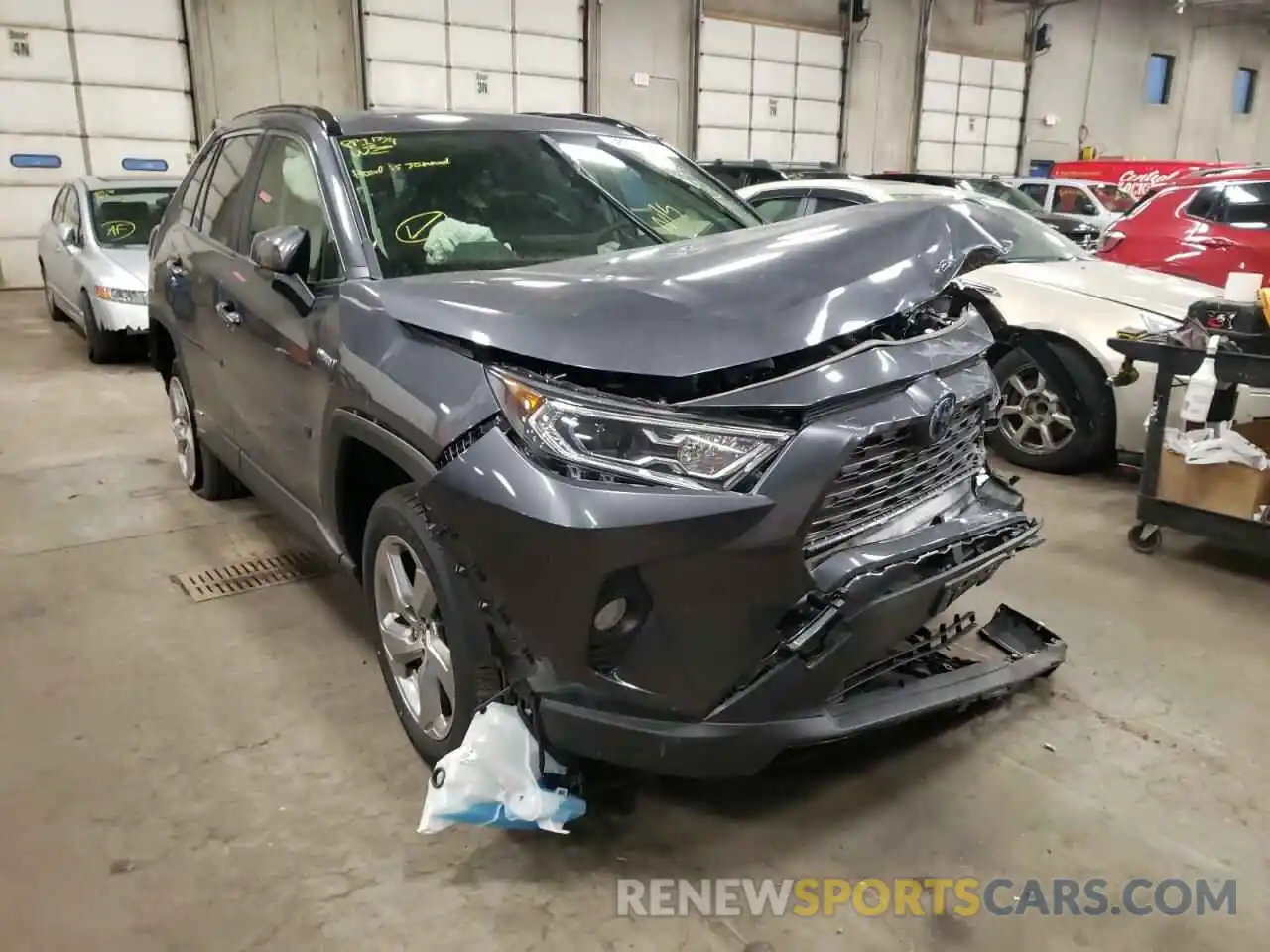 1 Photograph of a damaged car JTMD6RFV4LD001673 TOYOTA RAV4 2020