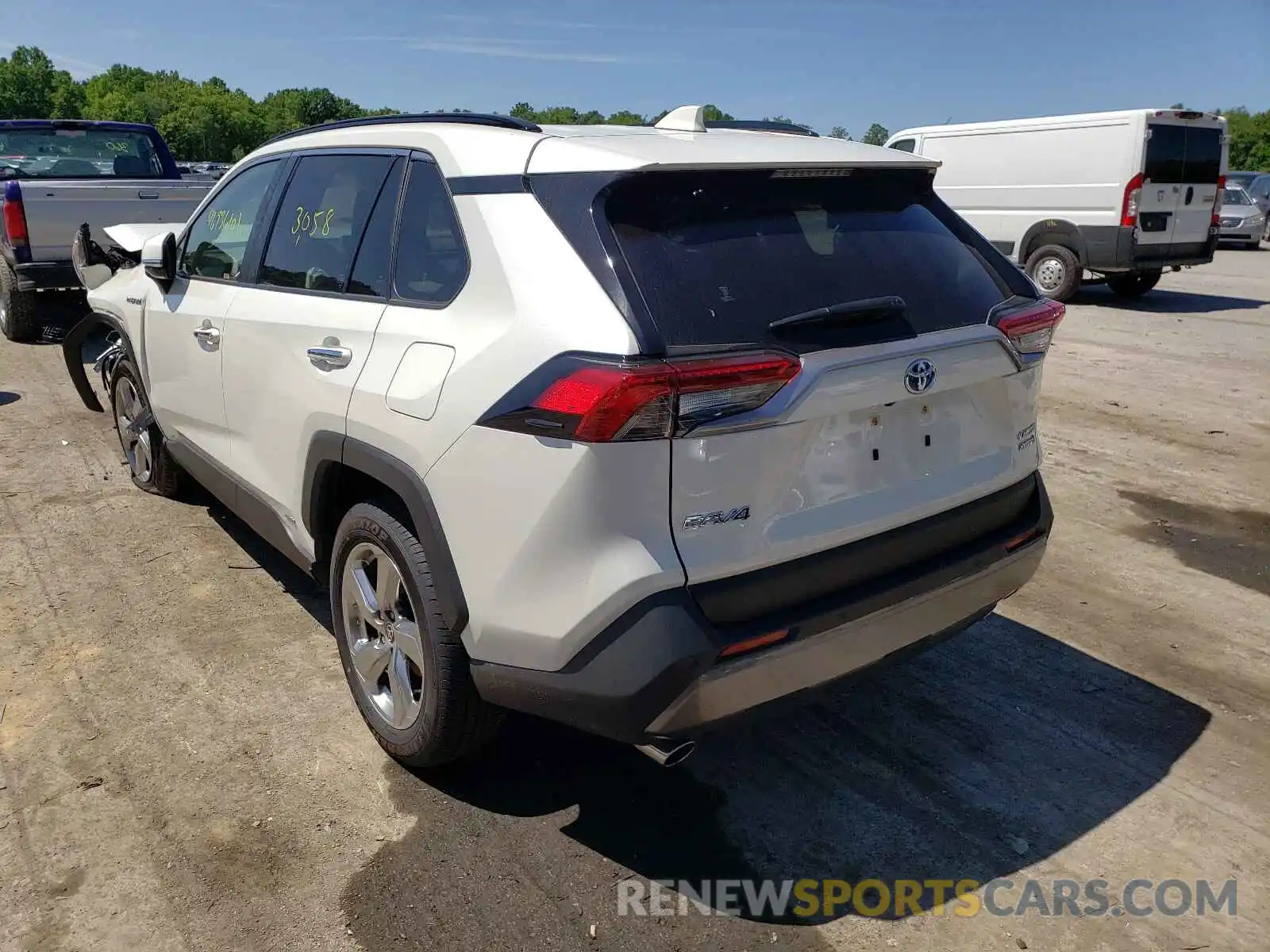 3 Photograph of a damaged car JTMD6RFV5LD004663 TOYOTA RAV4 2020