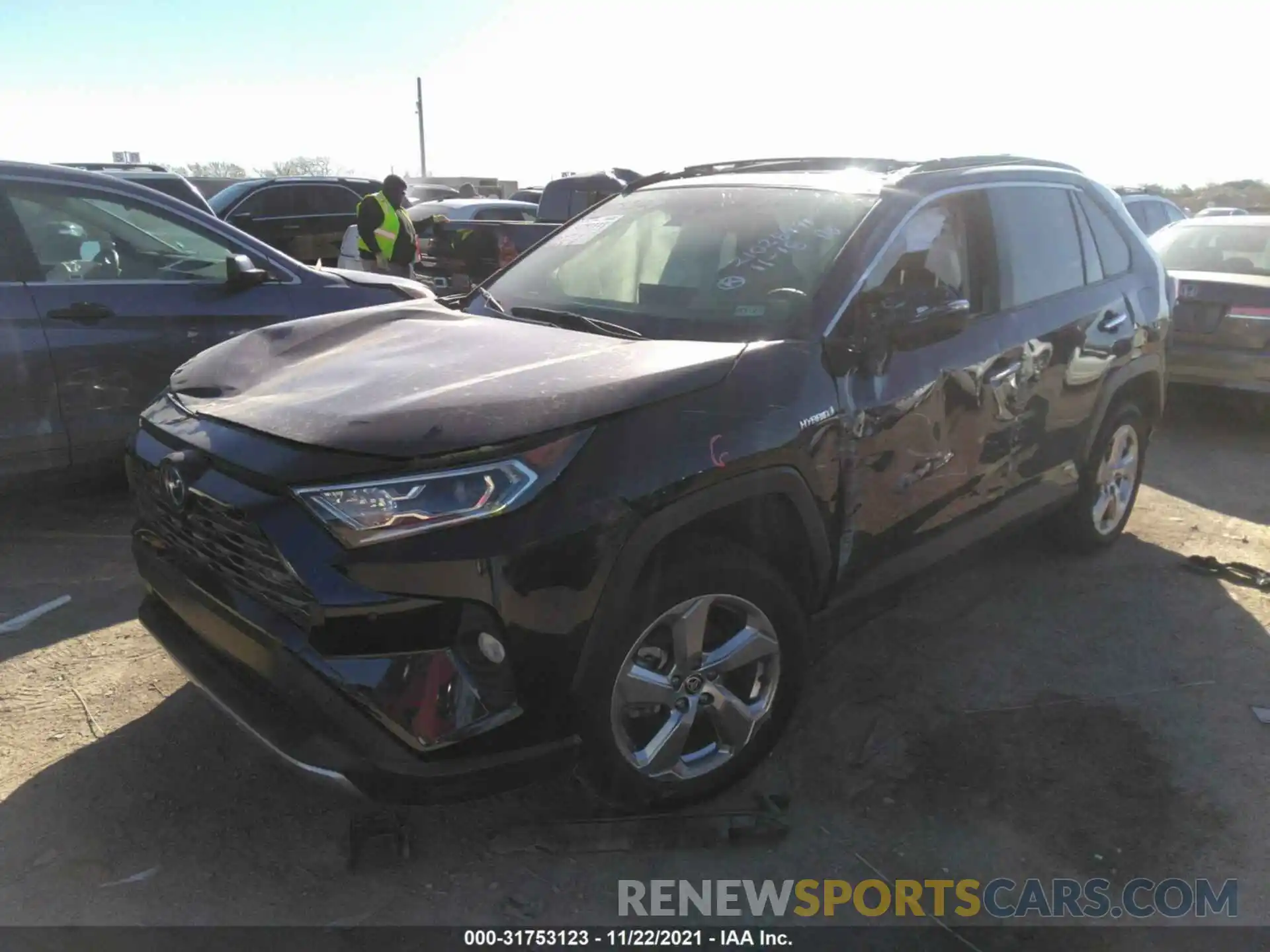 6 Photograph of a damaged car JTMD6RFV9LD501389 TOYOTA RAV4 2020