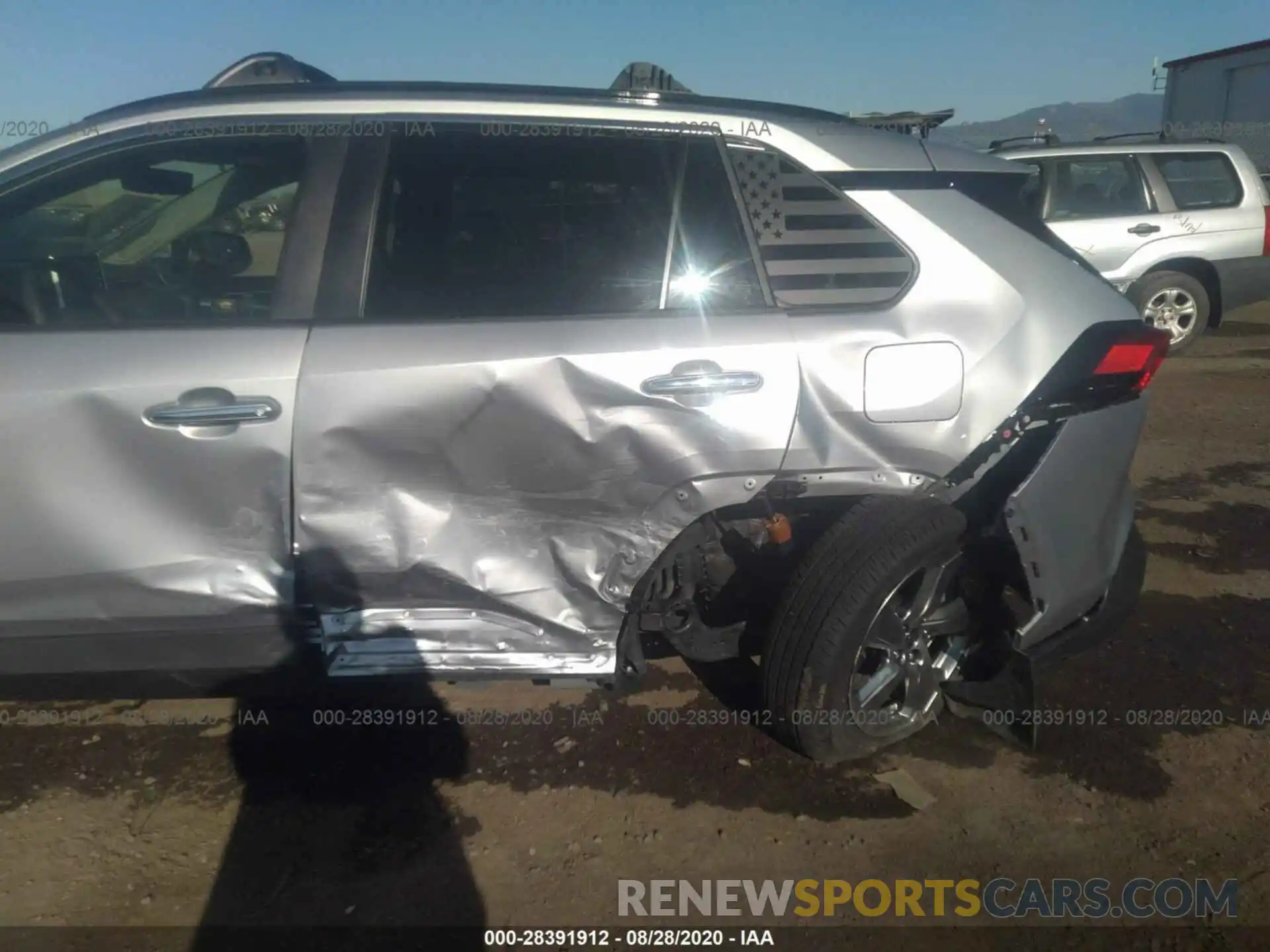 6 Фотография поврежденного автомобиля JTMDWRFV0LD544602 TOYOTA RAV4 2020