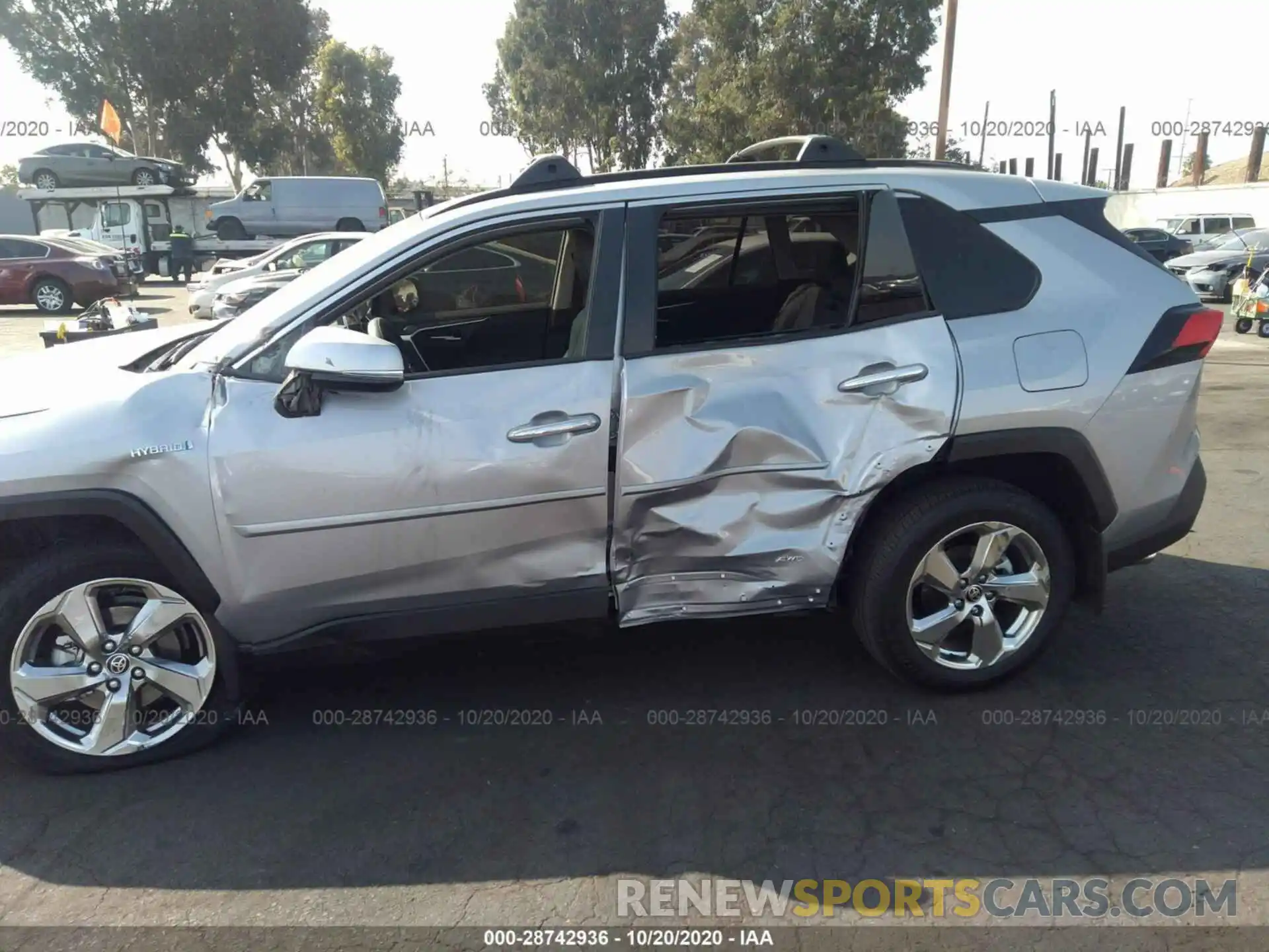 6 Photograph of a damaged car JTMDWRFV1LD068960 TOYOTA RAV4 2020