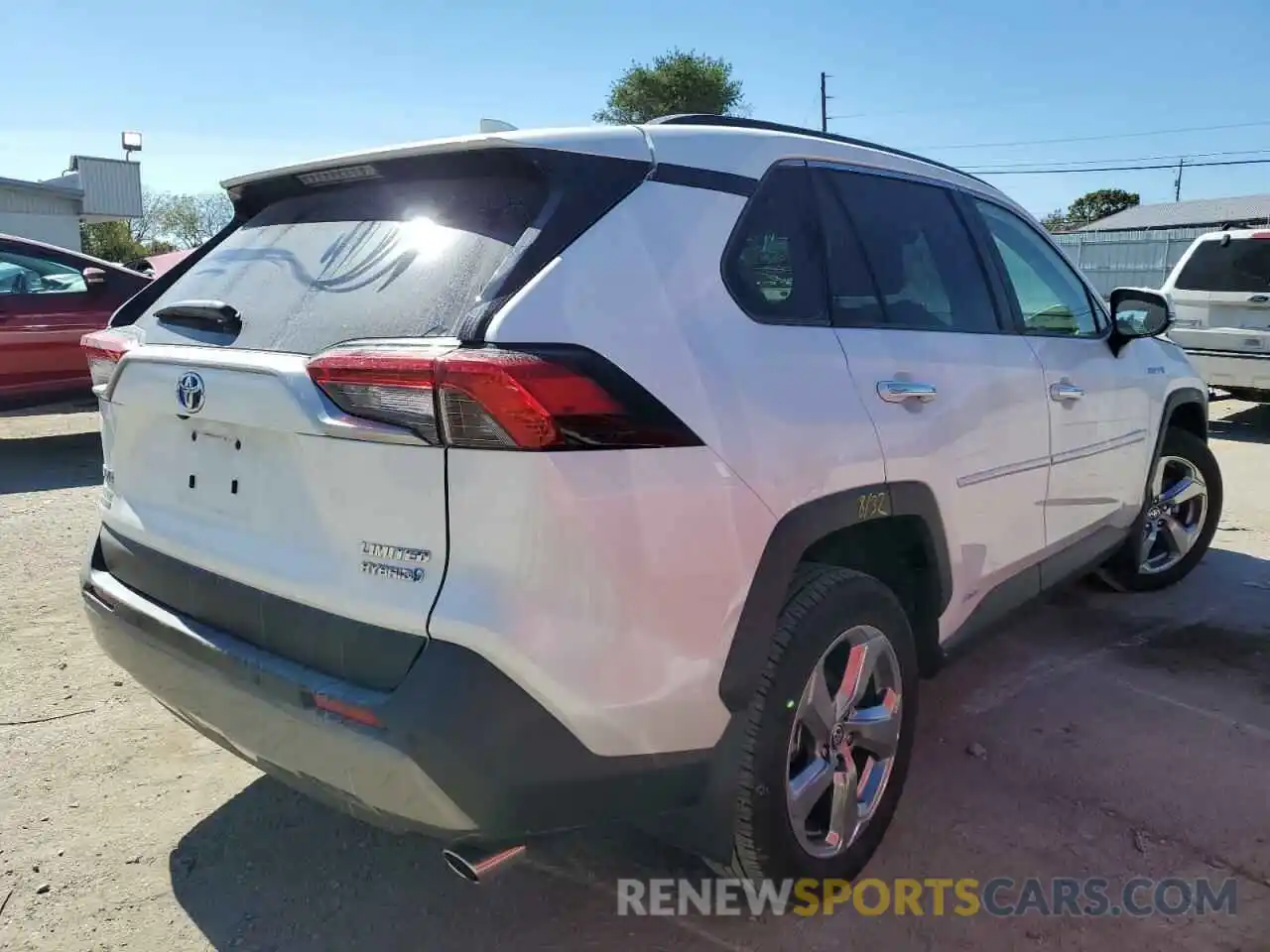 4 Photograph of a damaged car JTMDWRFV1LD535262 TOYOTA RAV4 2020